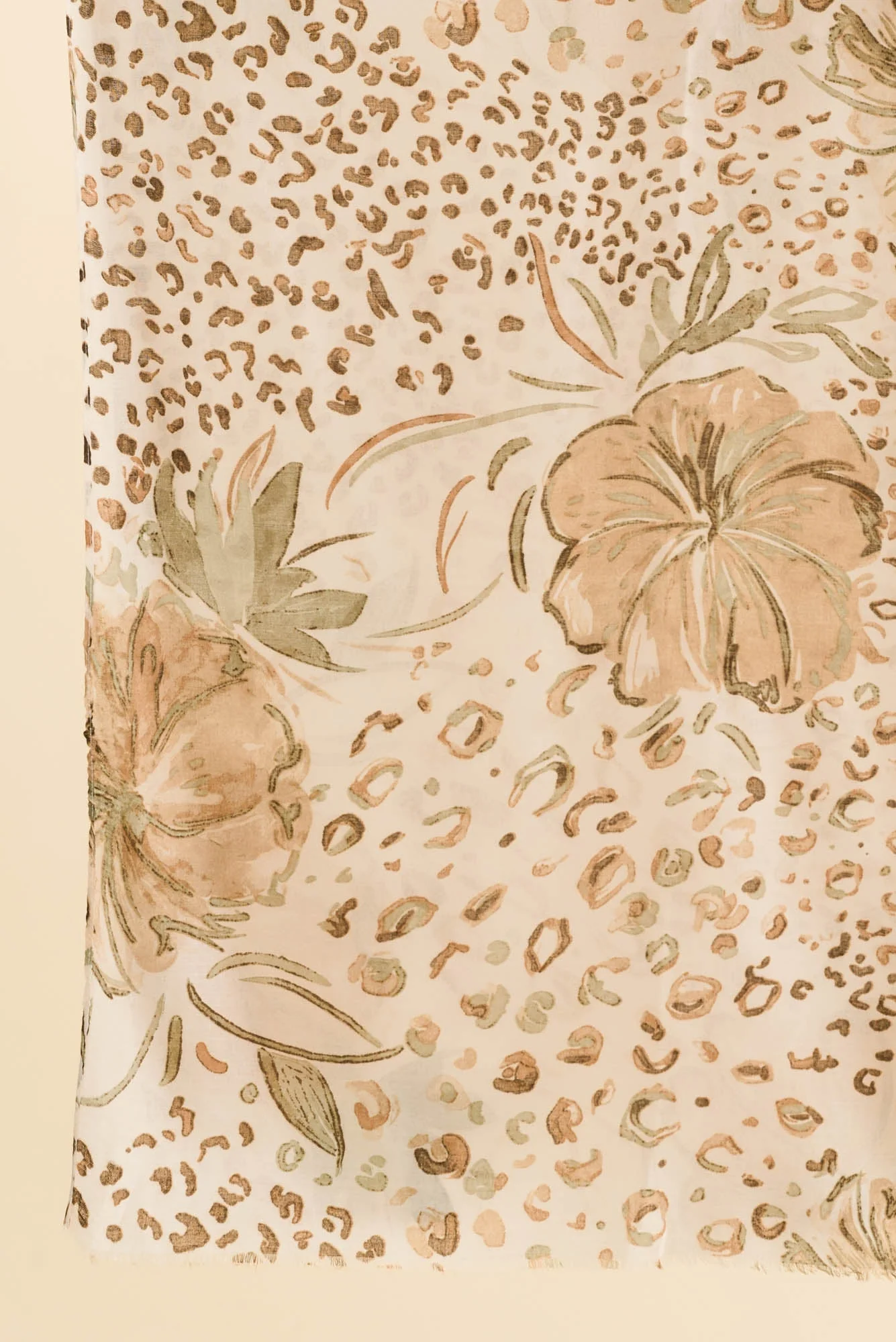 Elva Tan Leopard Scarf - Image 3
