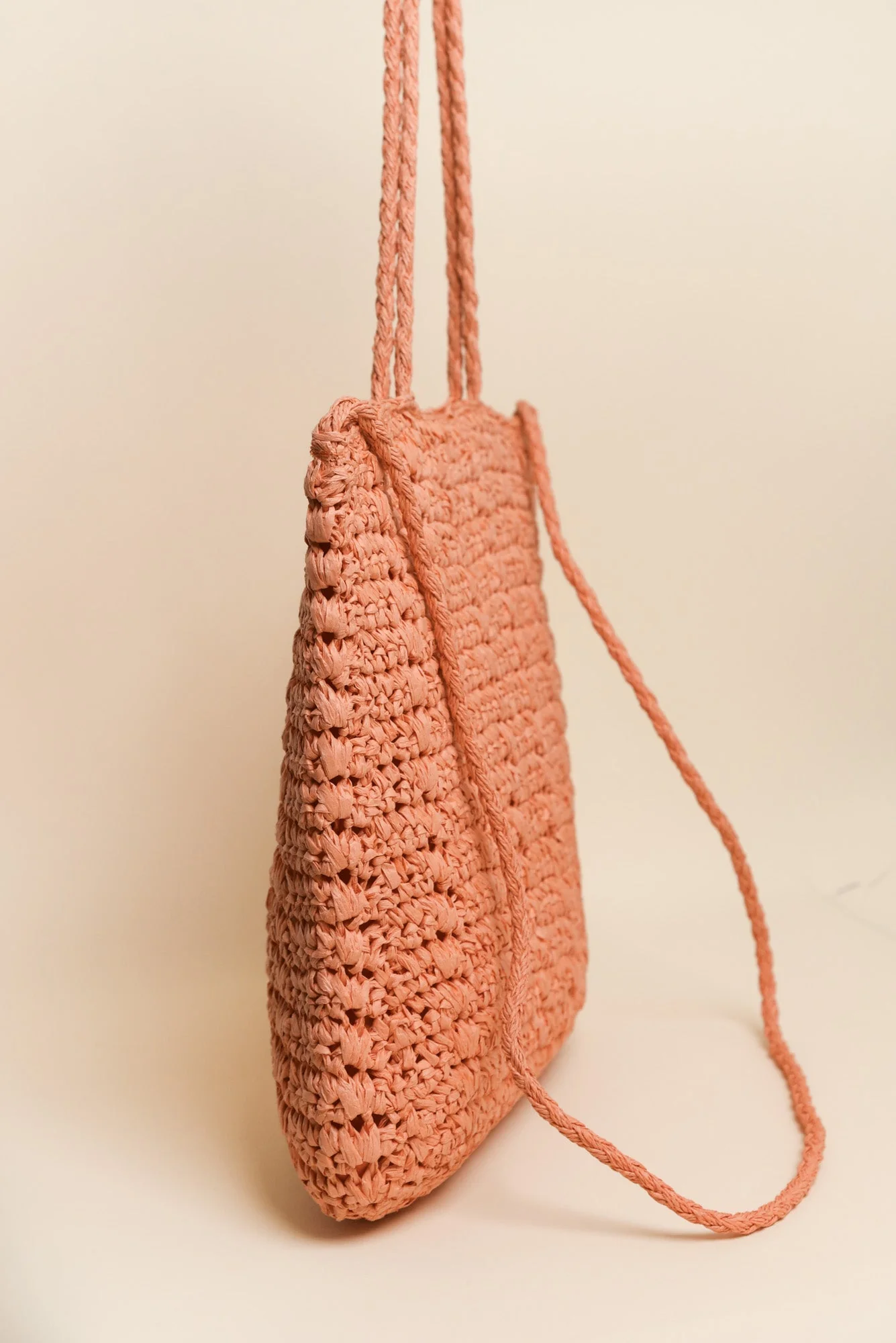 Endota Coral Straw Tote - Image 2
