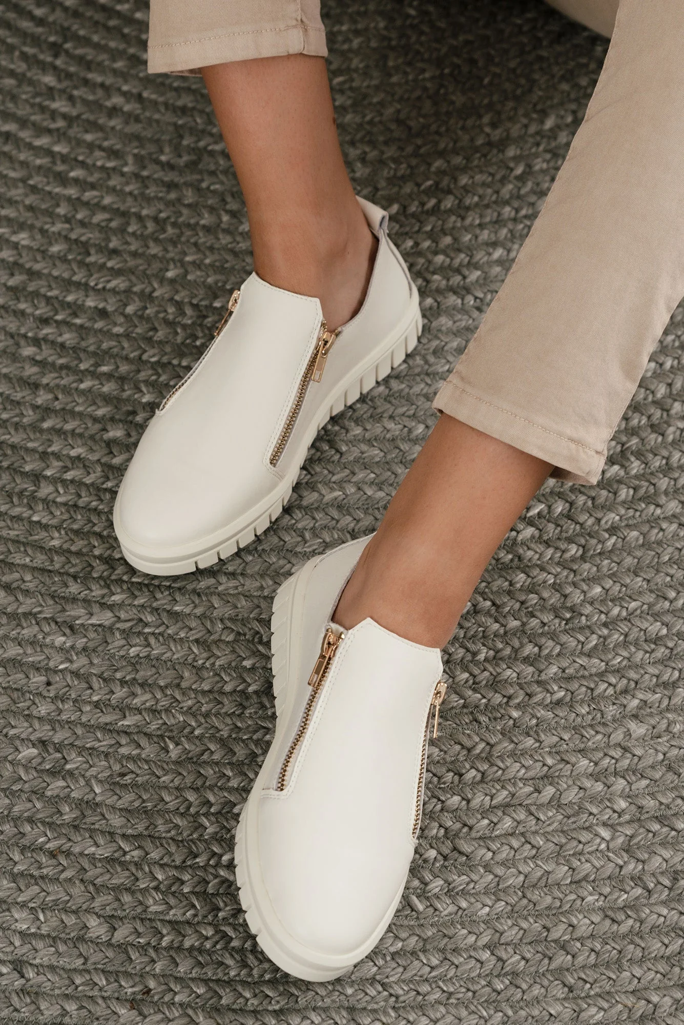 Enjoy White Leather Zip Sneaker - Image 2