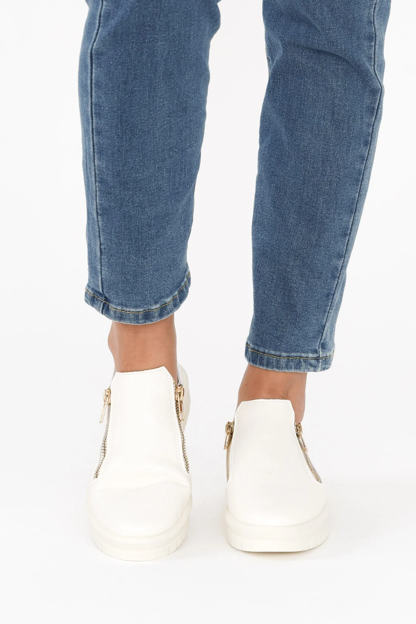 Enjoy White Leather Zip Sneaker - Image 6