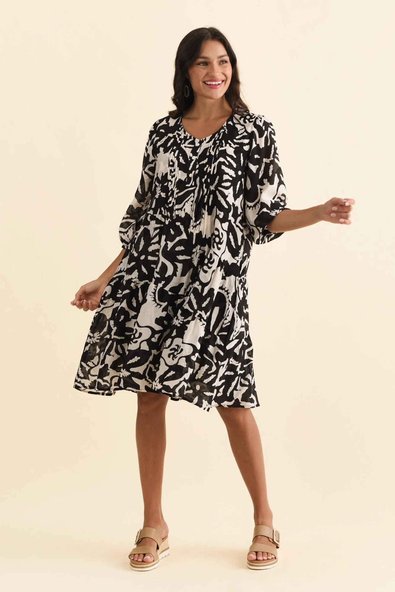 Esta Black Tropical Sleeved Dress - Image 7