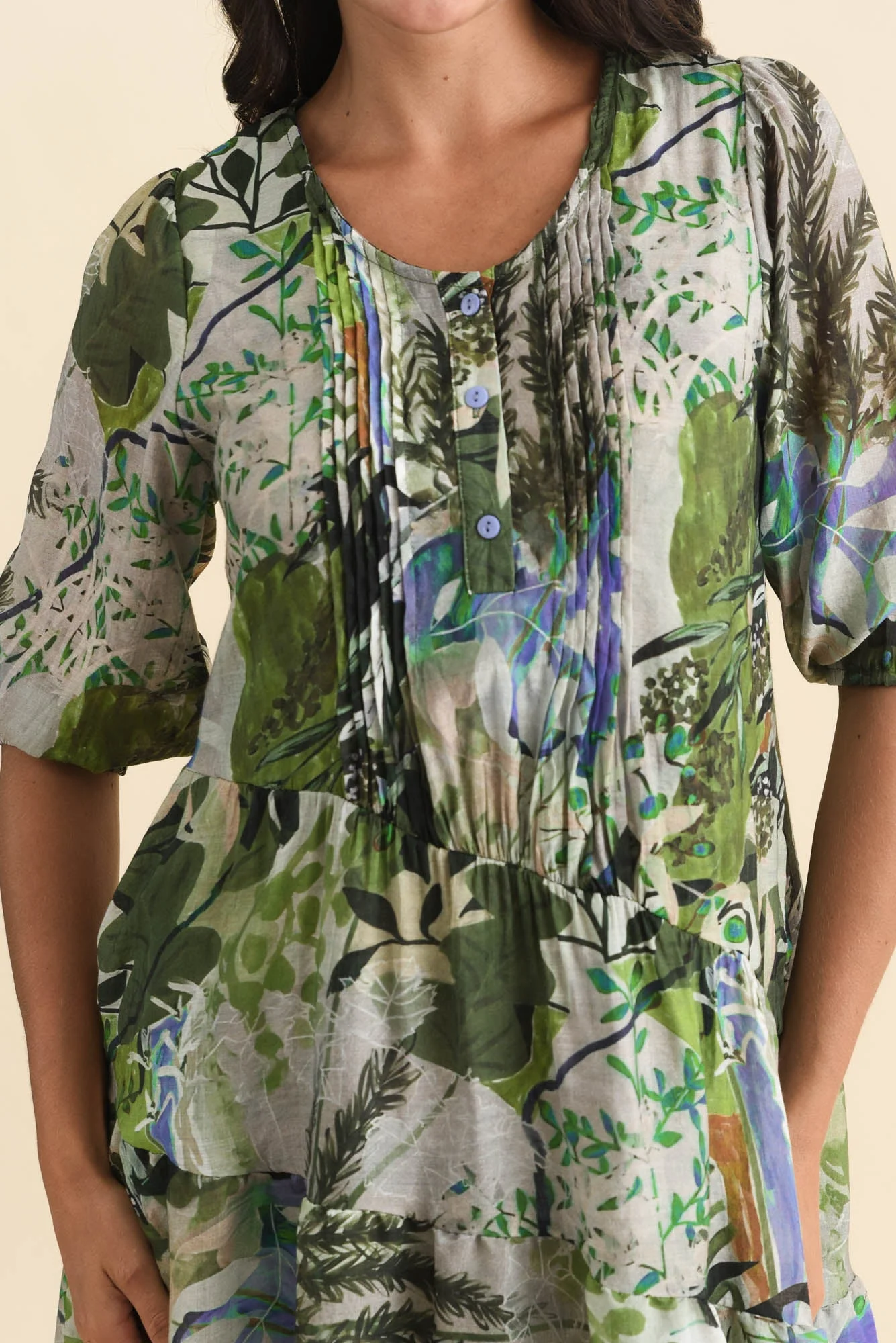 Esta Green Garden Sleeved Dress - Image 5
