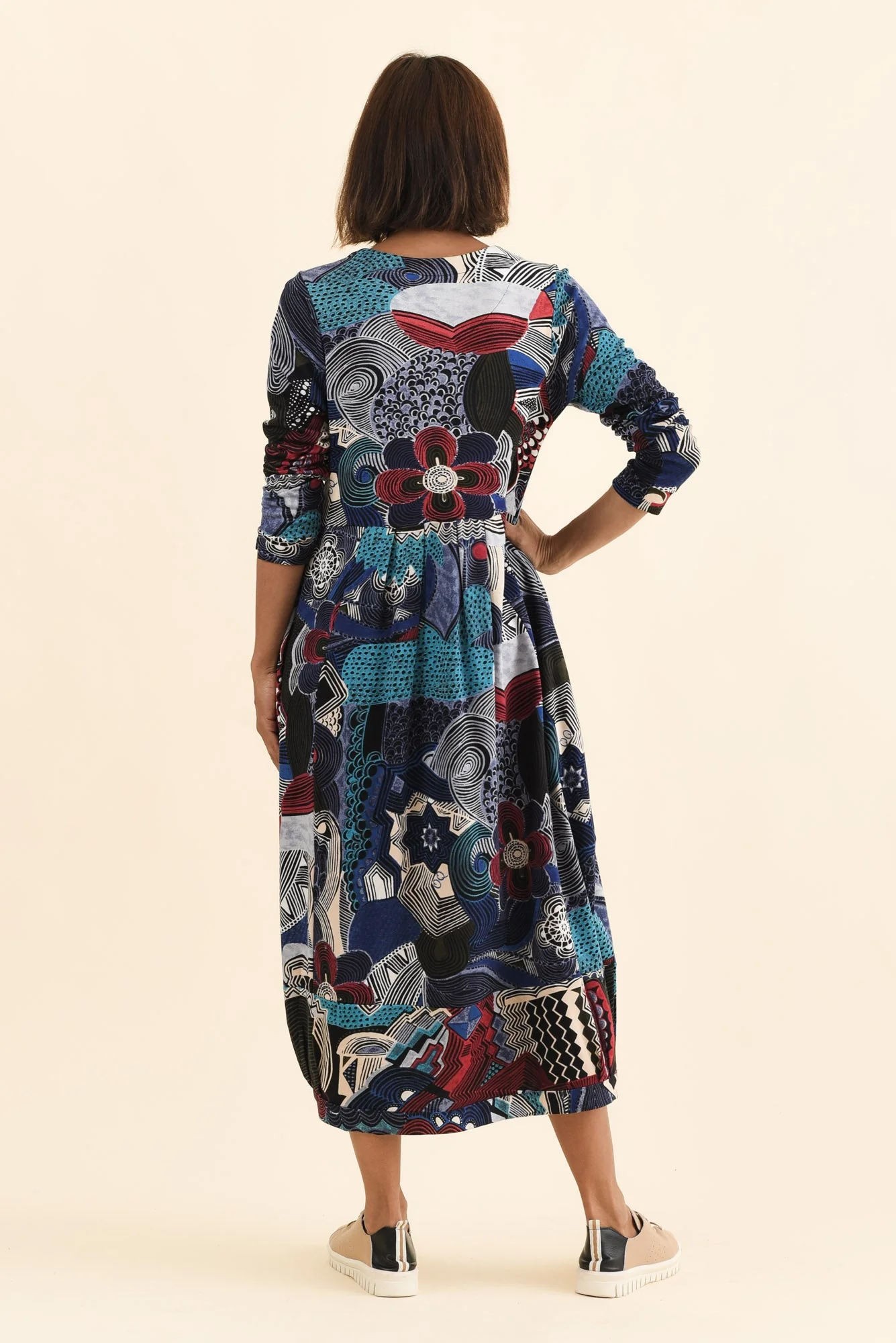 Estie Blue Abstract Pocket Midi Dress - Image 4
