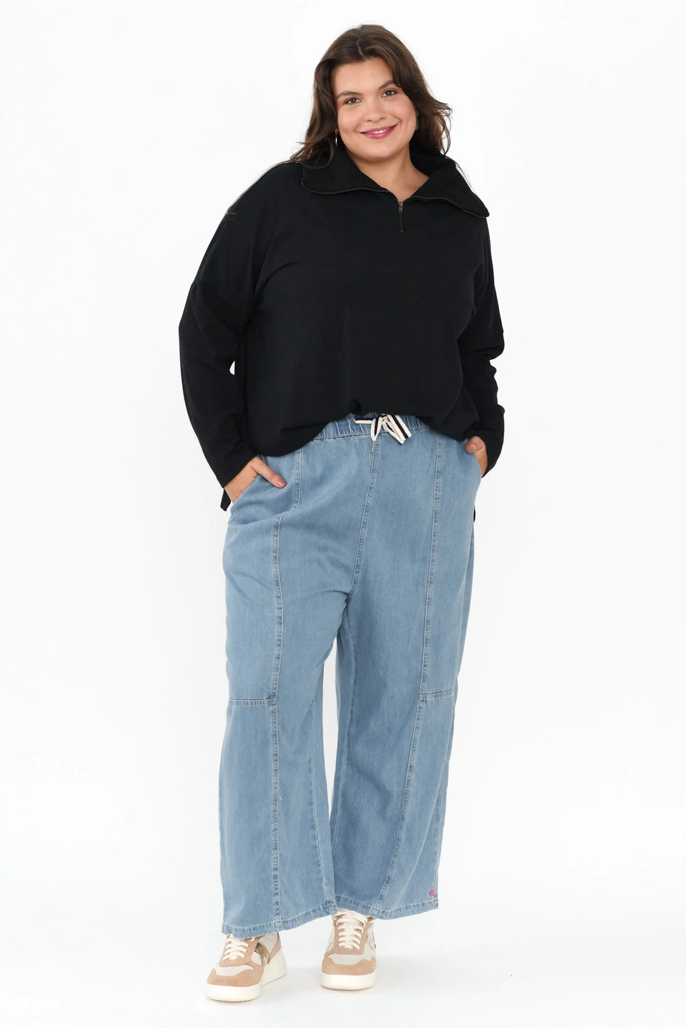 Etna Black Half Zip Sweatshirt - Image 9