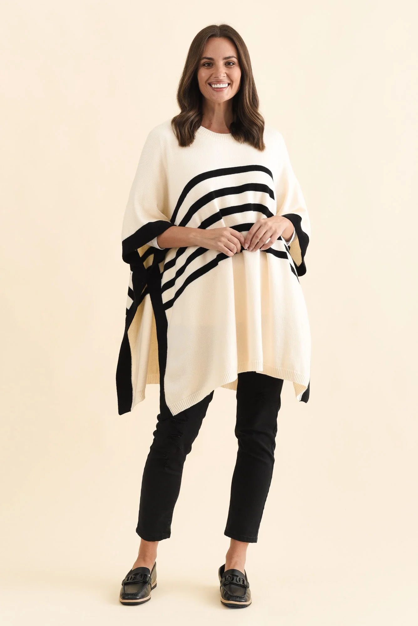 Fidelia White Stripe Knit Poncho - Image 7