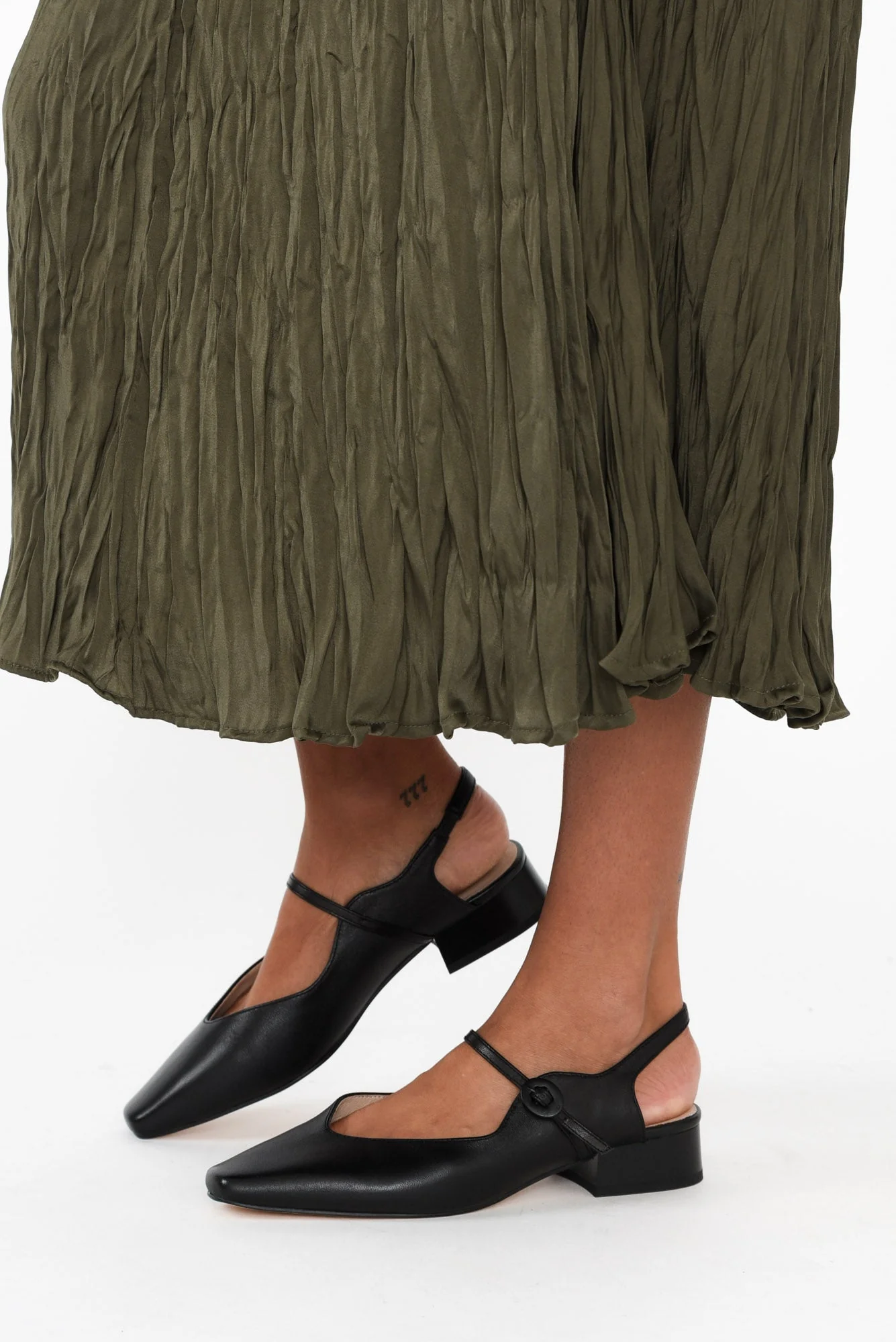 Gleam Black Leather Slingback Shoe - Image 5