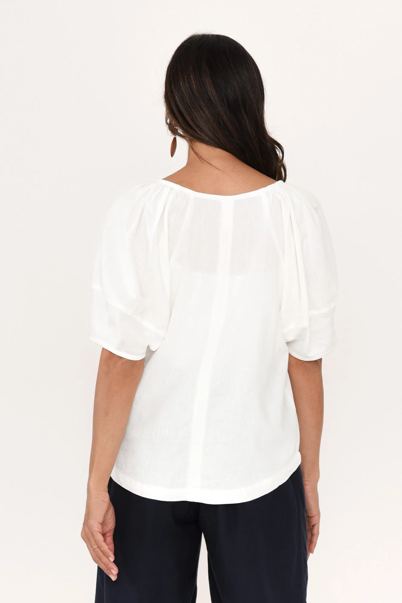 Grove White Linen Blend Top - Image 4