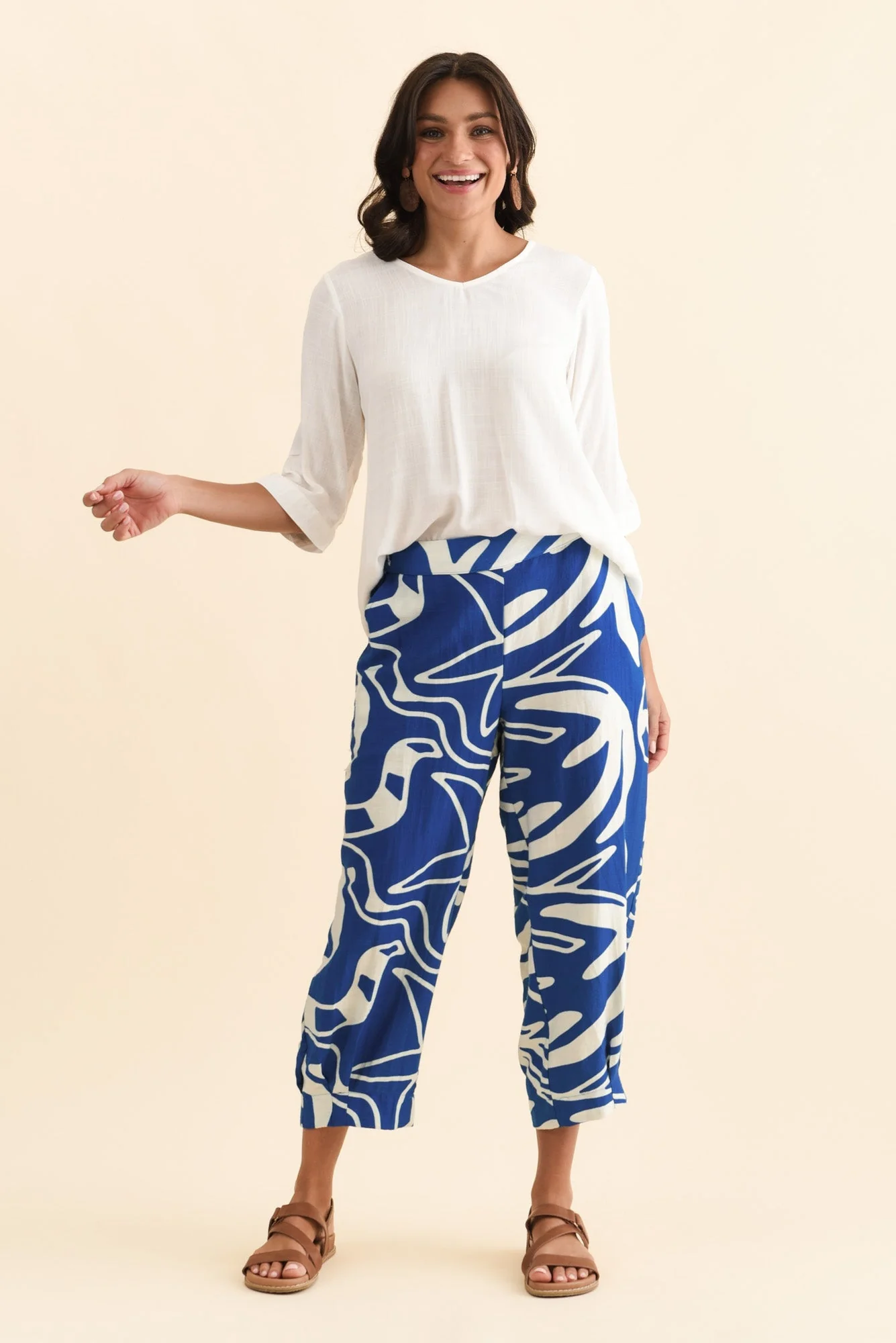 Hallie Cobalt Palm Pocket Pants - Image 6