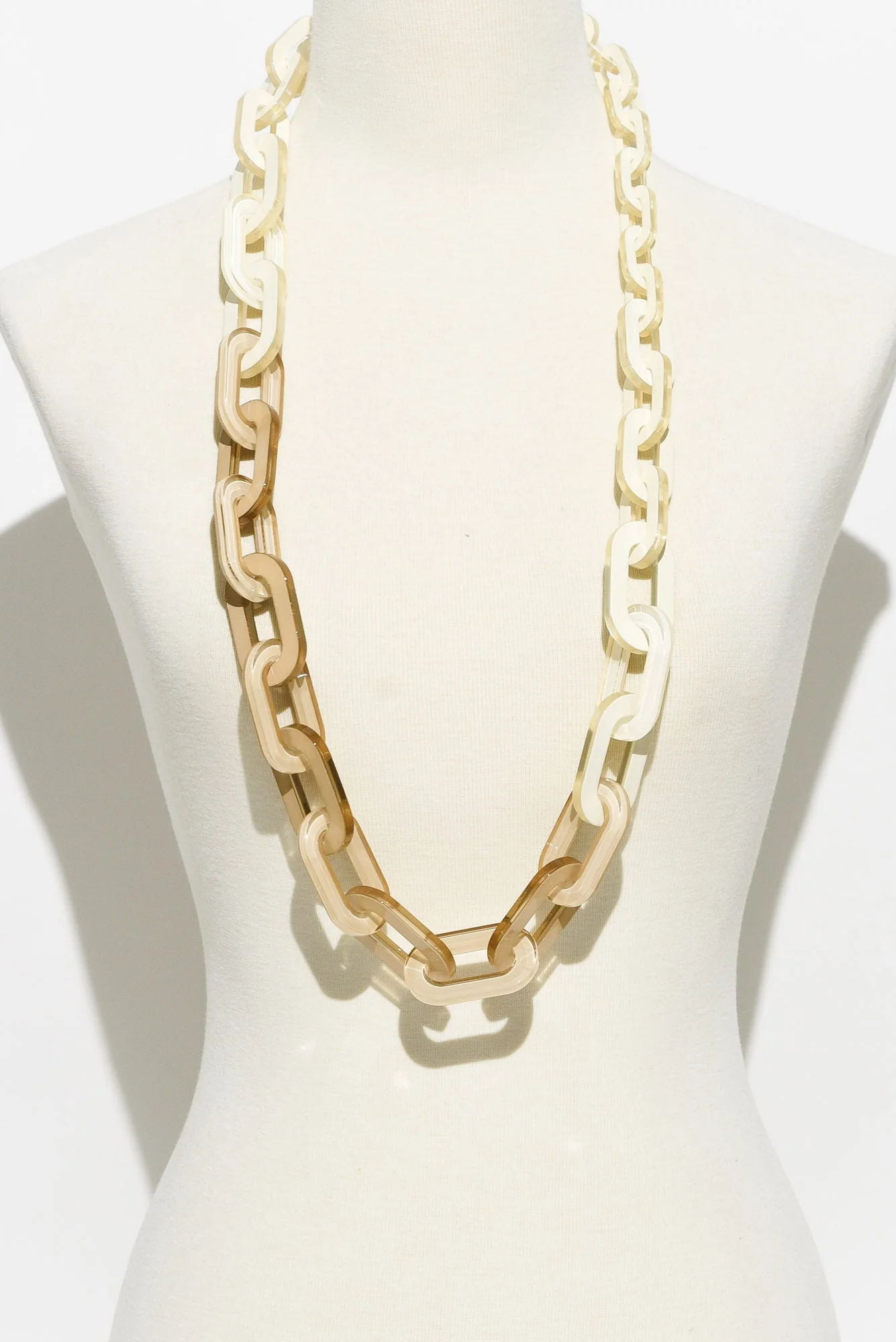 Hanoi Beige Linked Necklace - Image 2