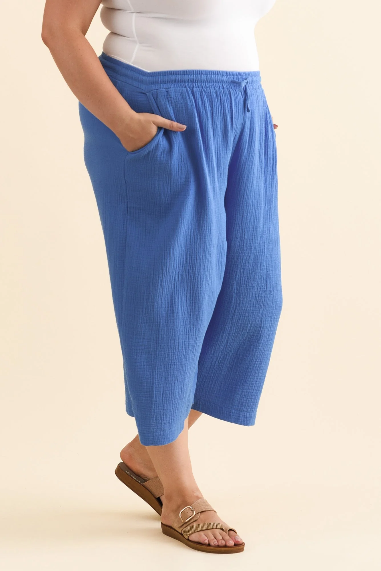 Harvey Cobalt Cotton Cheesecloth Cropped Pants - Image 10