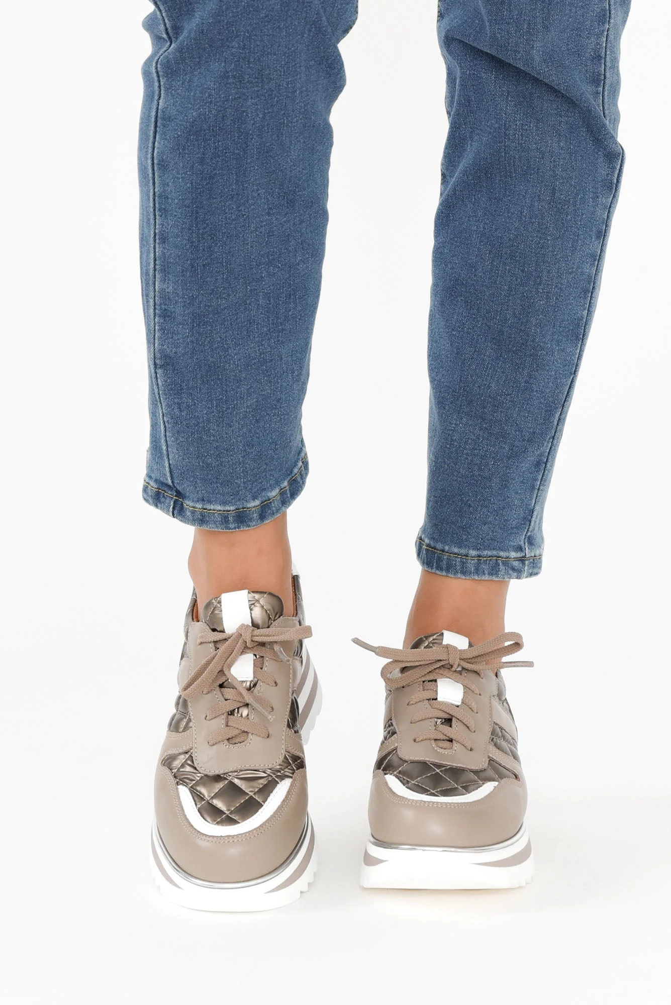 Helena Grey Leather Platform Sneaker - Image 7