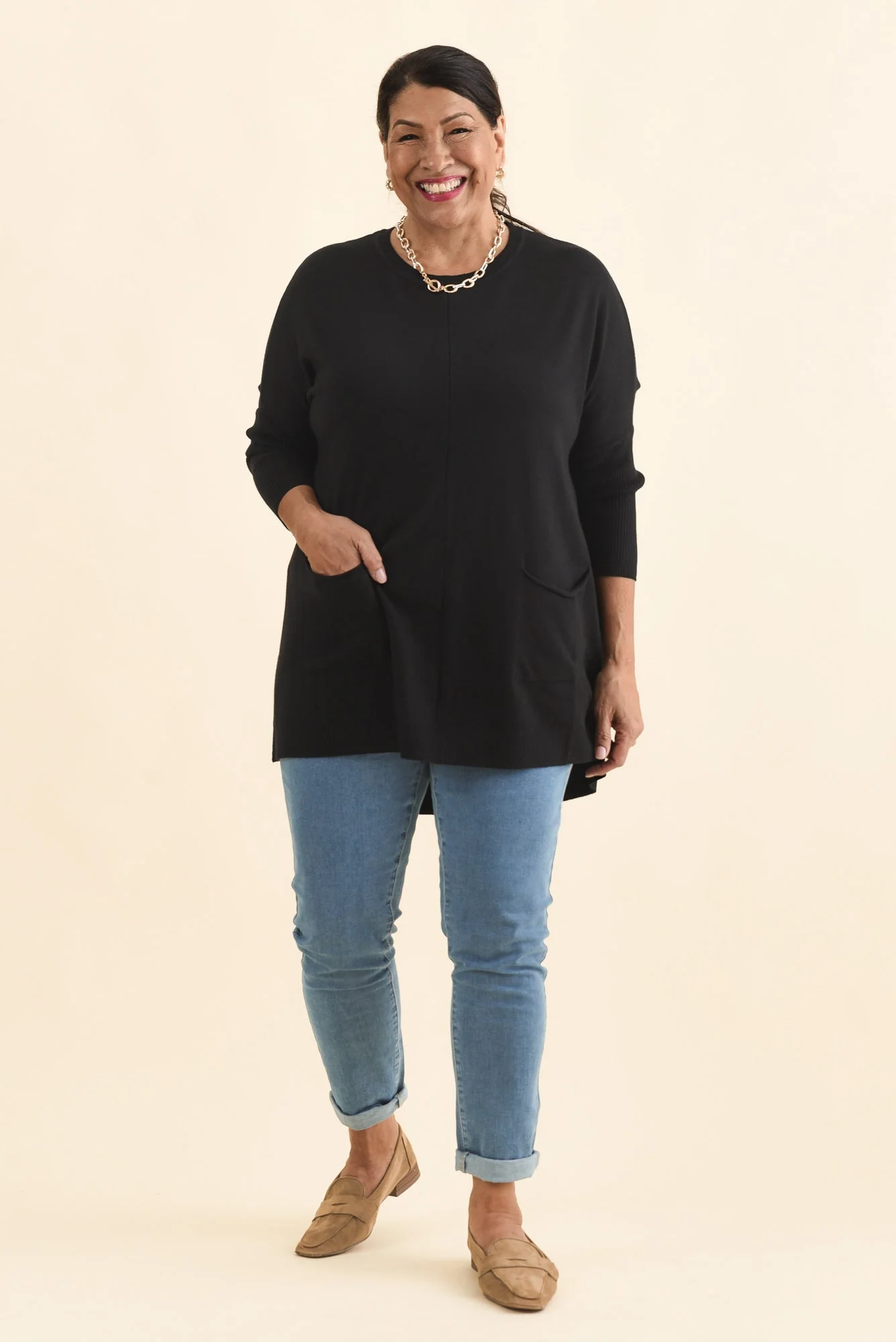 Helsinki Black Knit Pocket Sweater - Image 9
