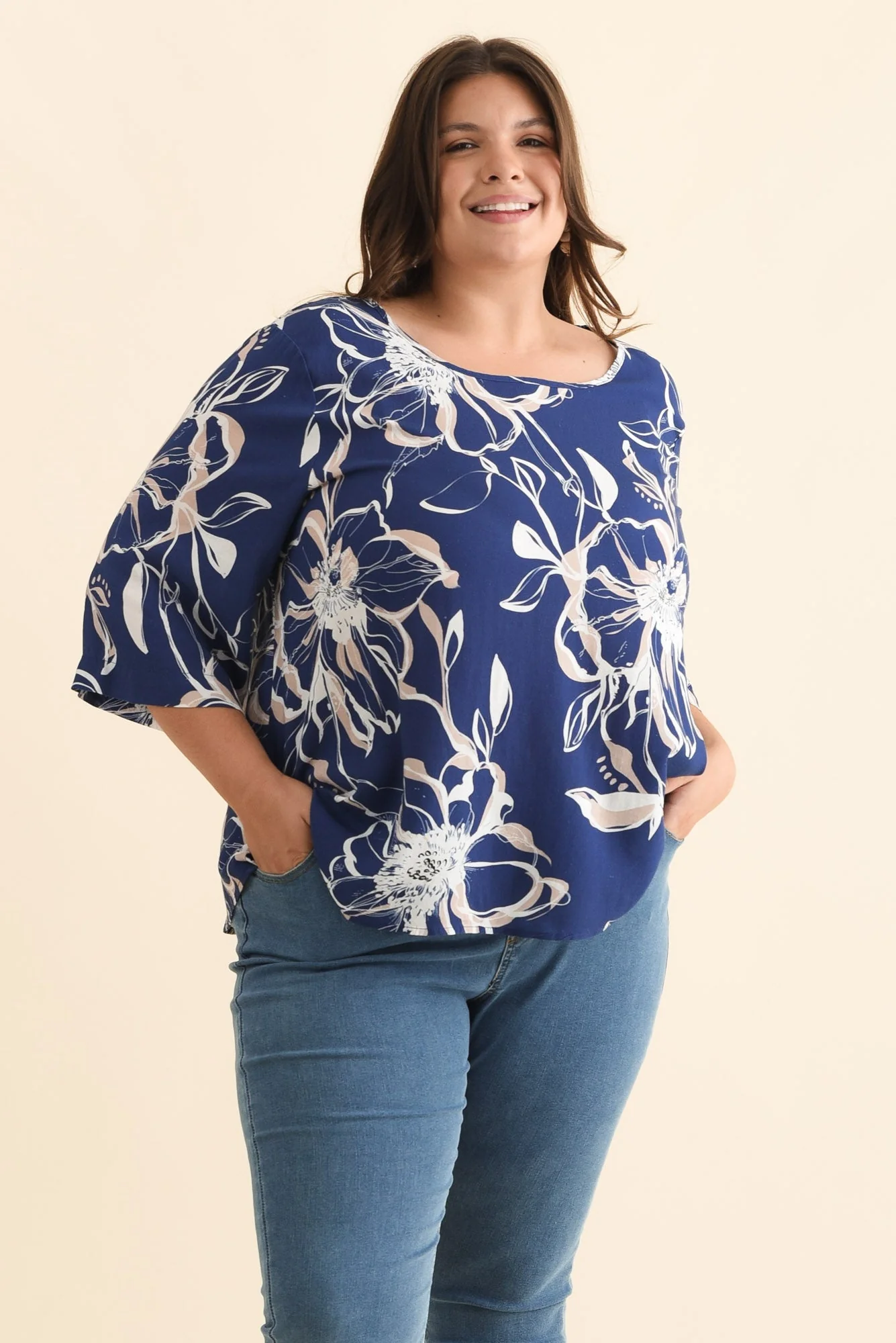 Hepburn Blue Flower Linen Blend Top - Image 8