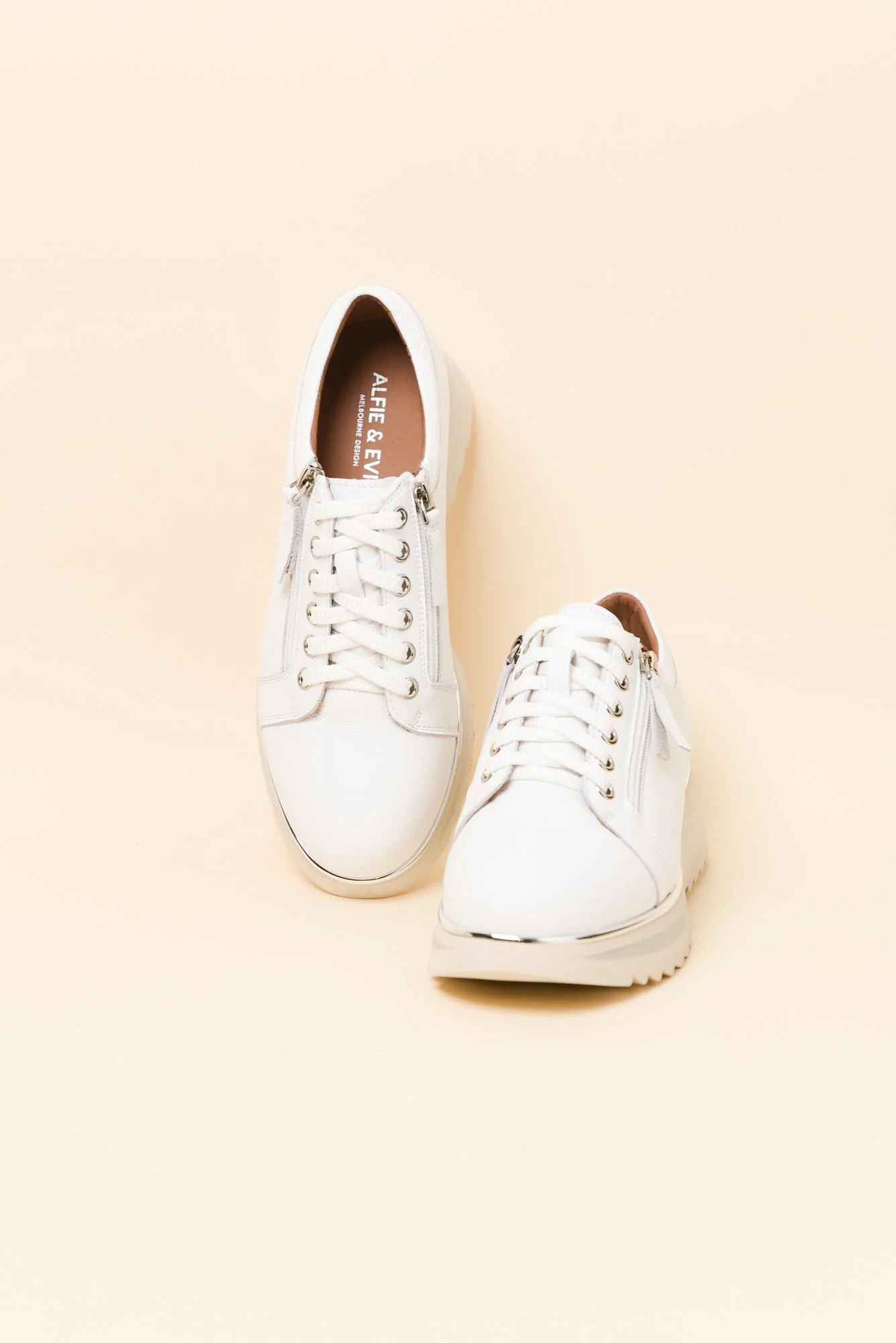 Hosting White Leather Platform Sneaker - Image 2