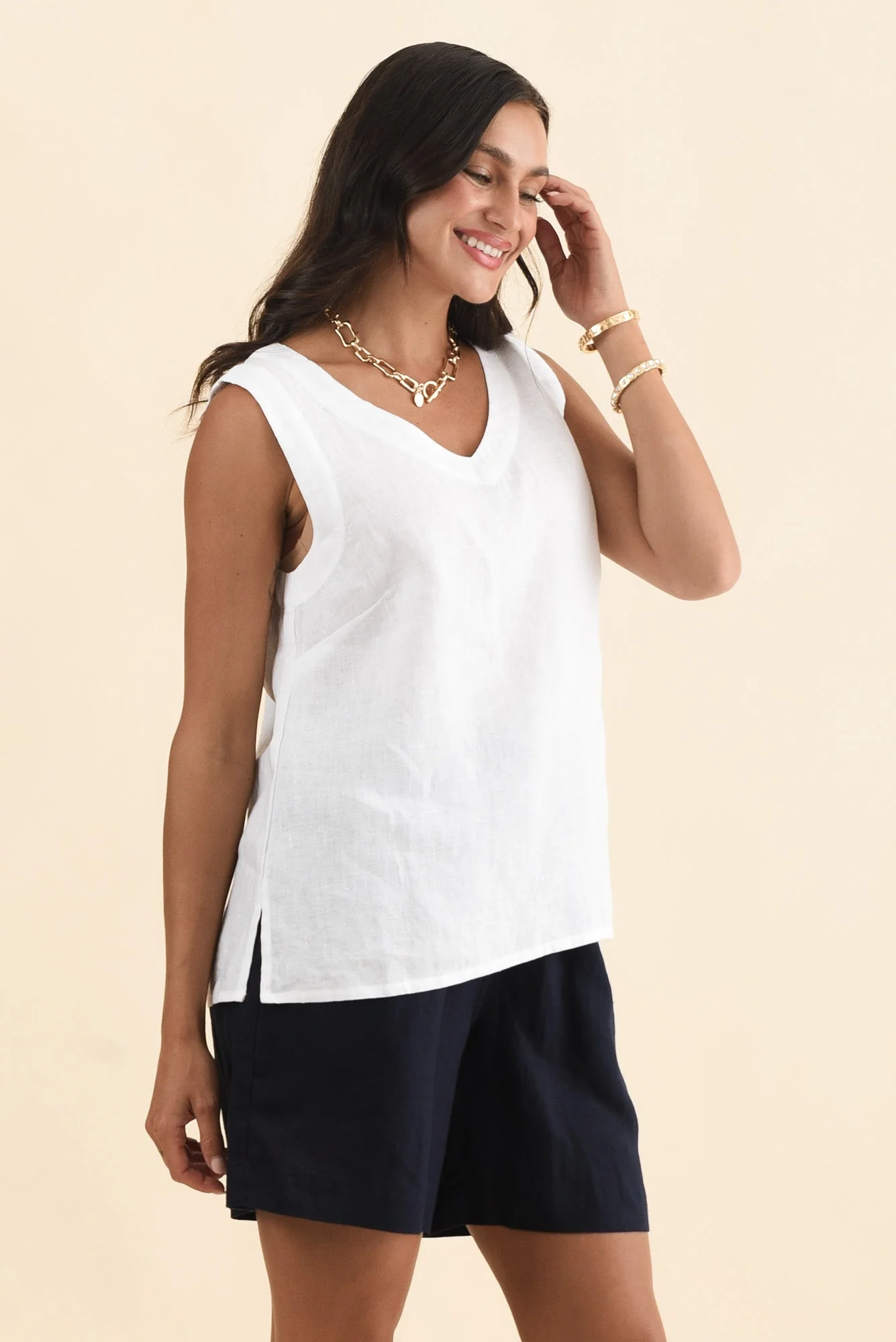 Inez White Linen Tank - Image 3