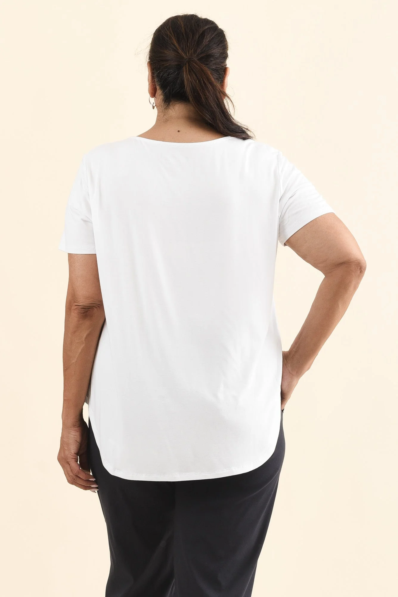 Janis White Bamboo Tee - Image 12