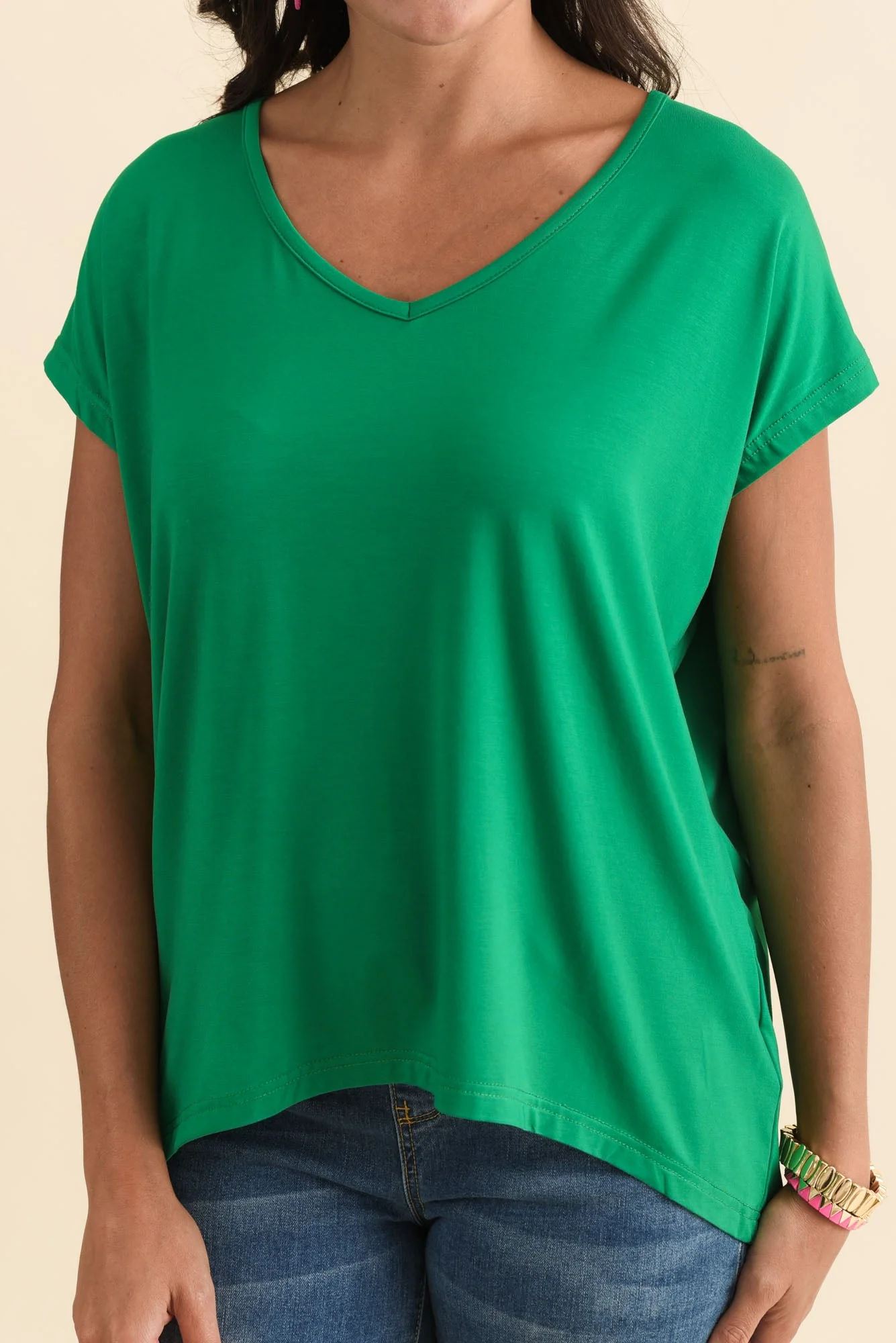 Jenner Green V Neck Tee - Image 5