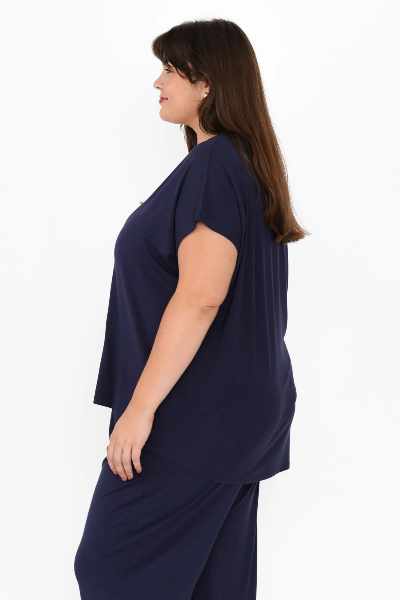 Jenner Navy V Neck Tee - Image 9