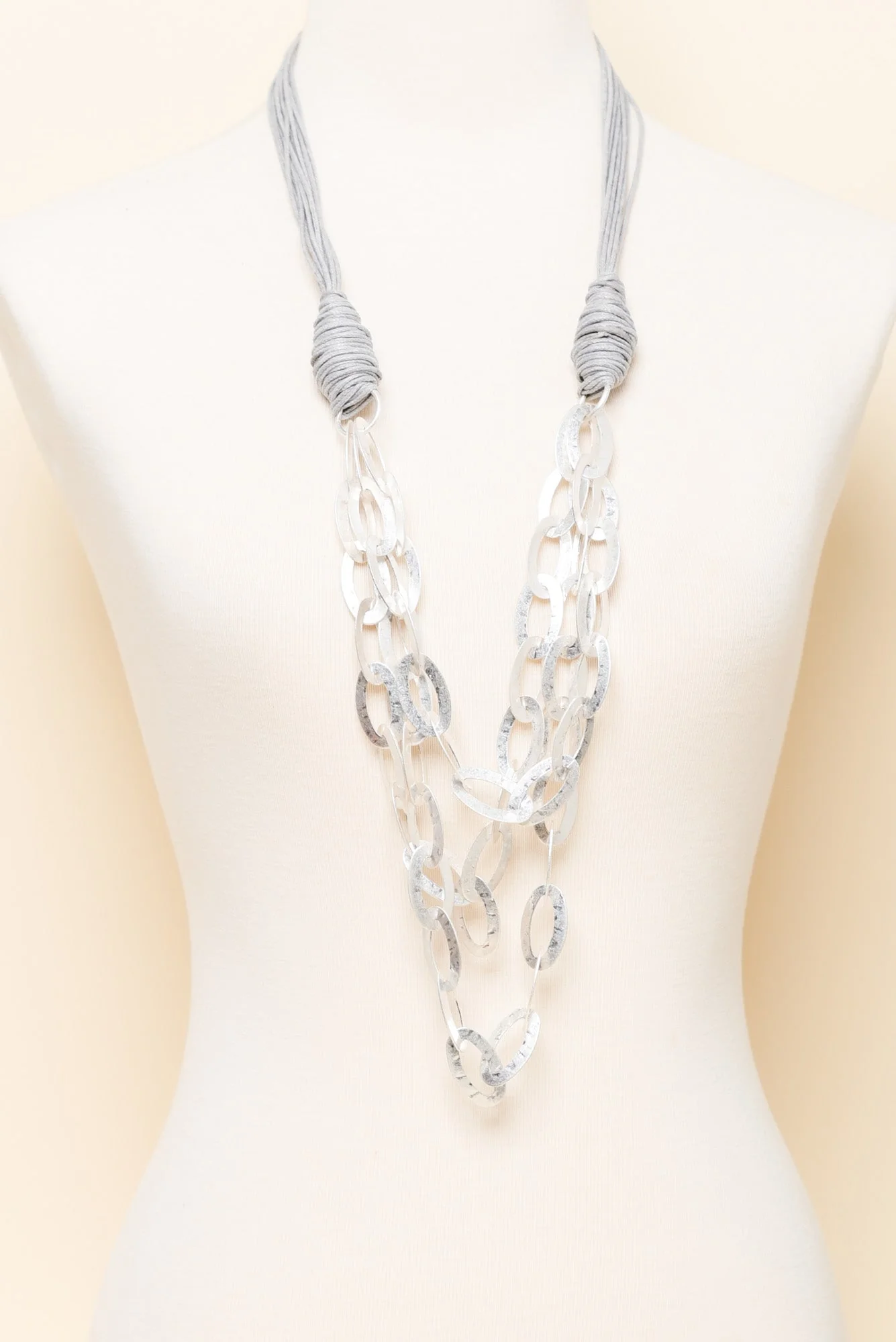 Jireh Silver Linked Necklace - Image 2