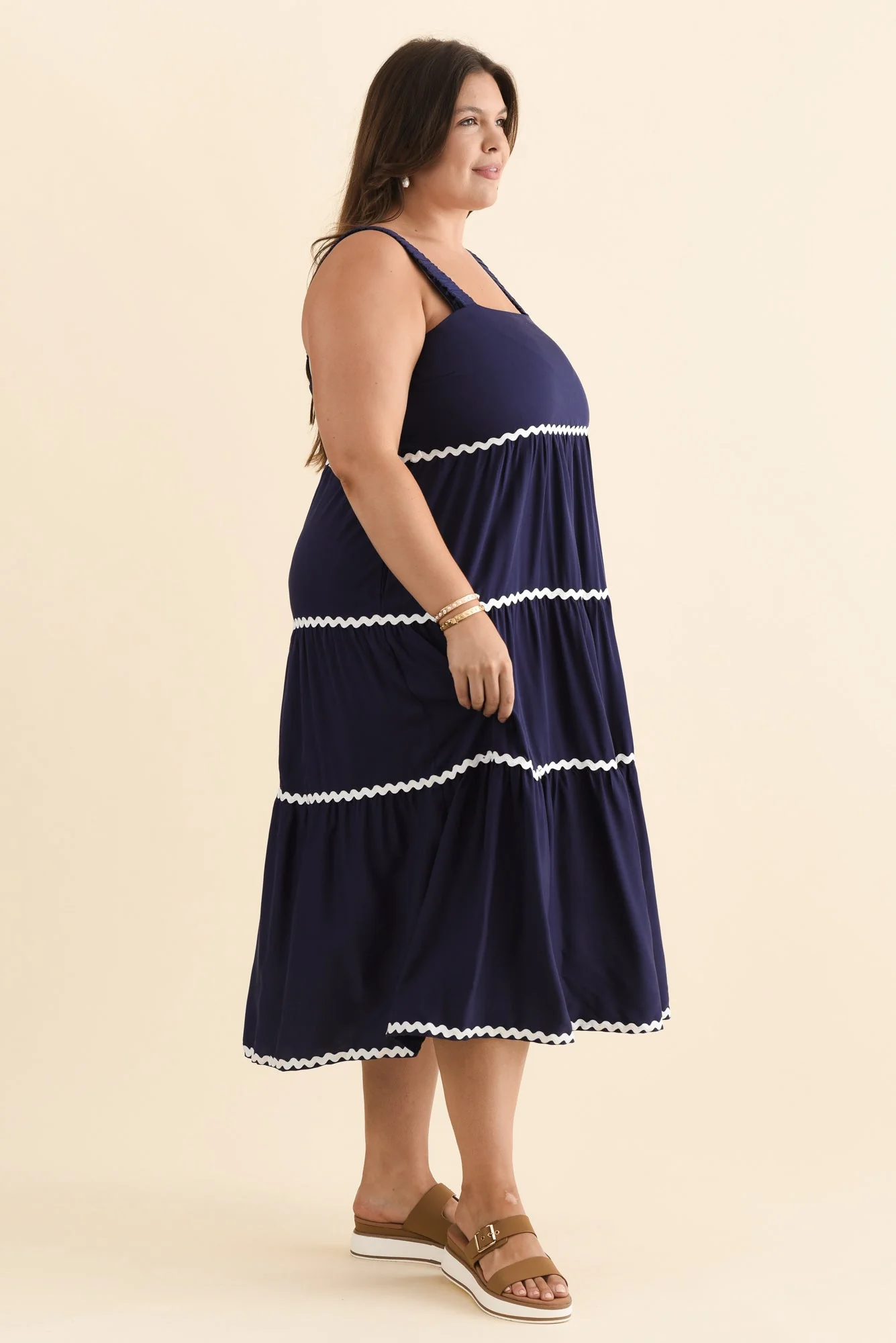 Josie Navy Contrast Tier Dress - Image 10
