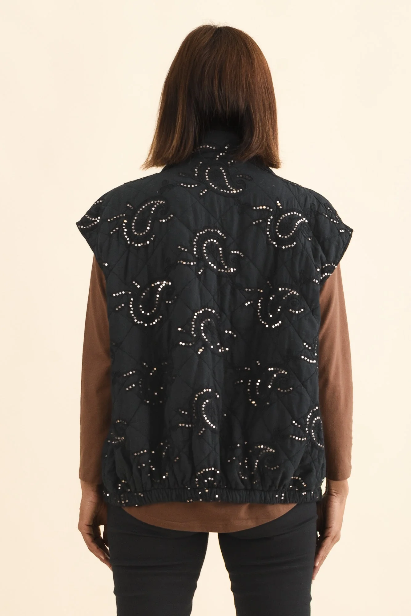 Kaylani Black Sequin Quilted Vest - Image 4