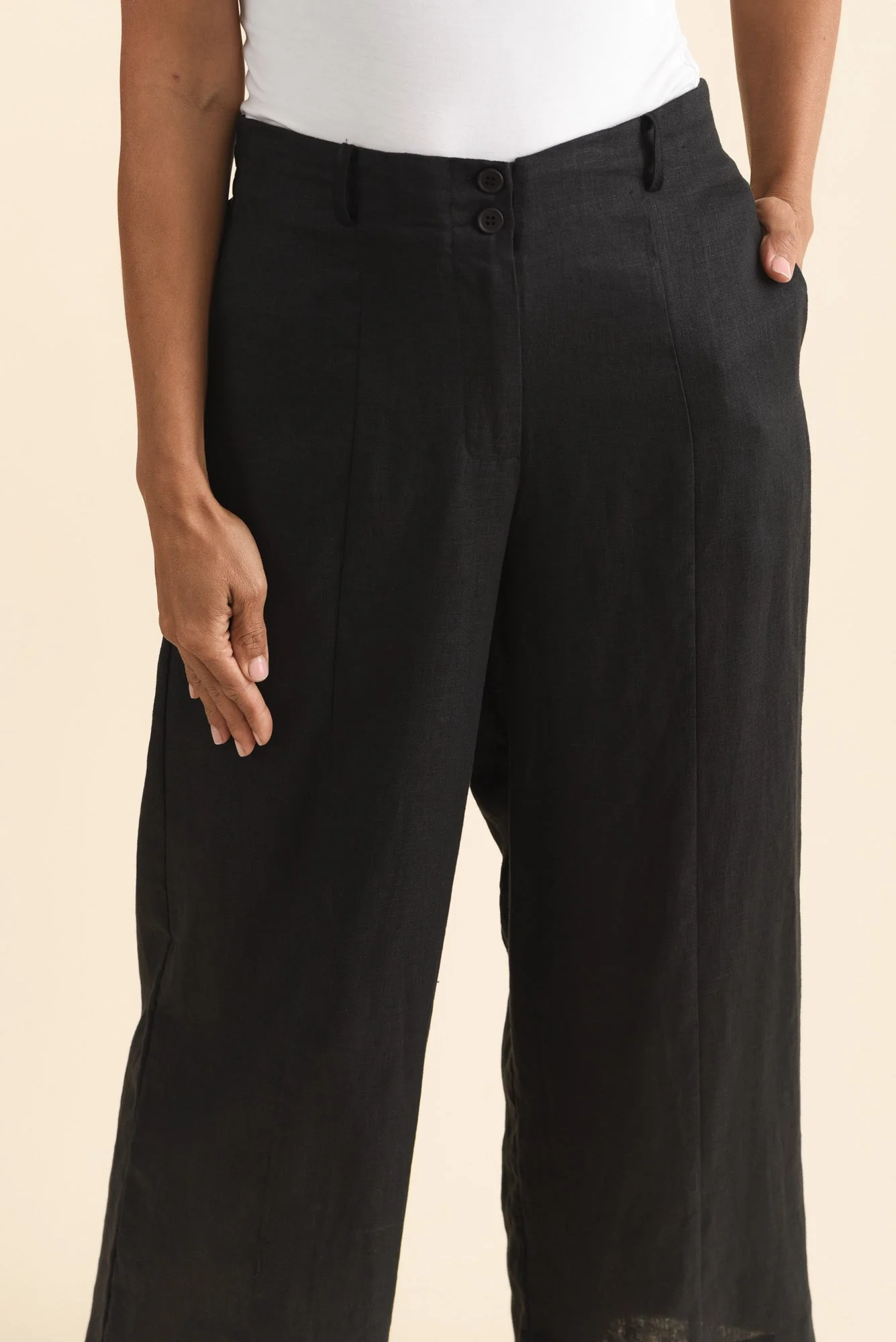 Keegan Black Linen Pocket Pants - Image 5