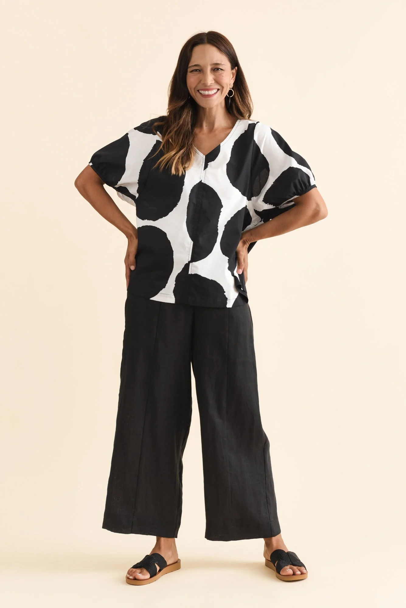 Keegan Black Linen Pocket Pants - Image 6