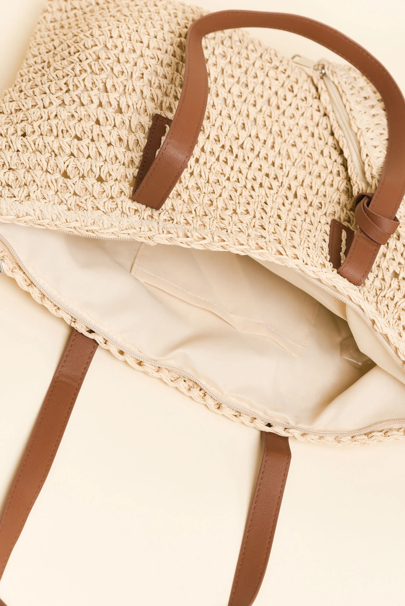 Kirby Natural Straw Tote Bag - Image 3