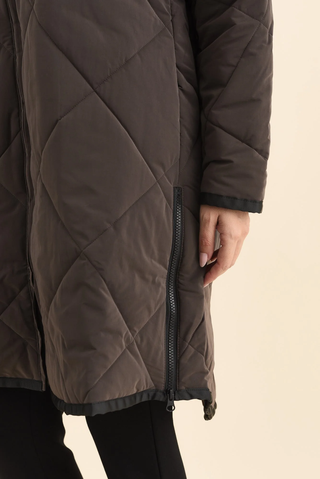 Koami Chocolate Quilted Hooded Coat - Image 6