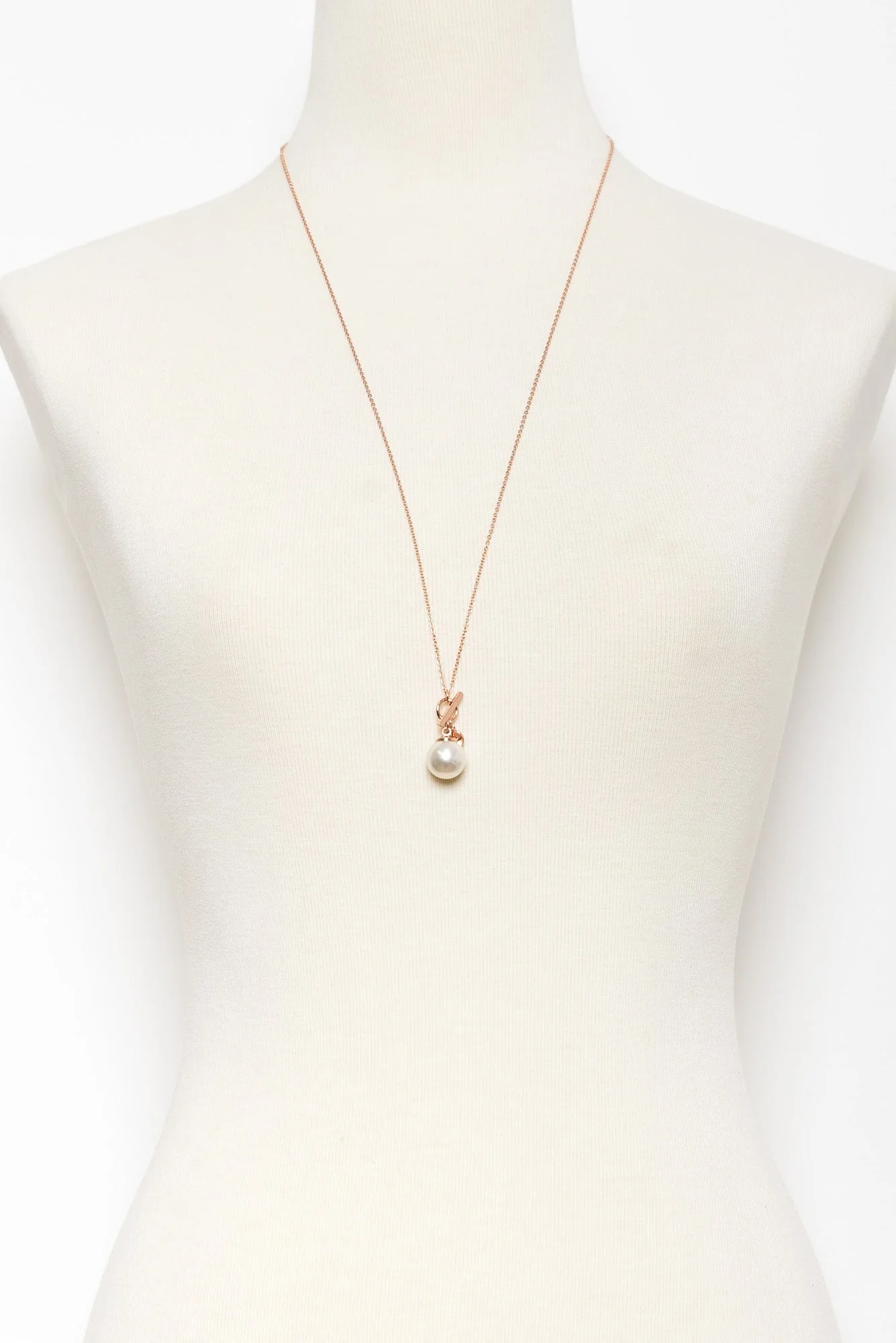 Kora Rose Gold Pearl Necklace - Image 2