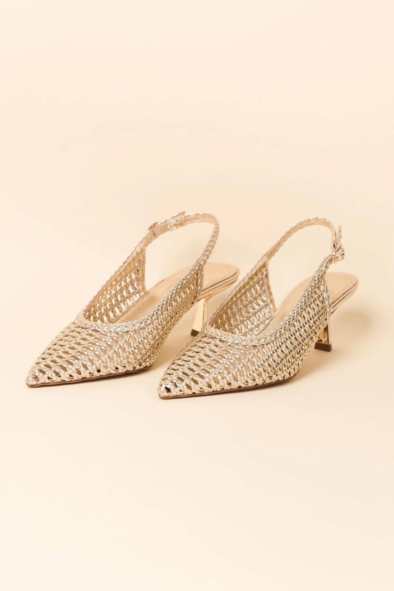 Koscuszkio Gold Leather Woven Heel - Image 2