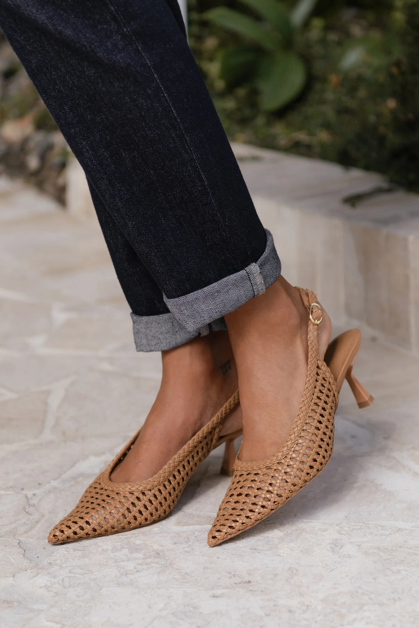 Koscuszkio Tan Leather Woven Heel - Image 2