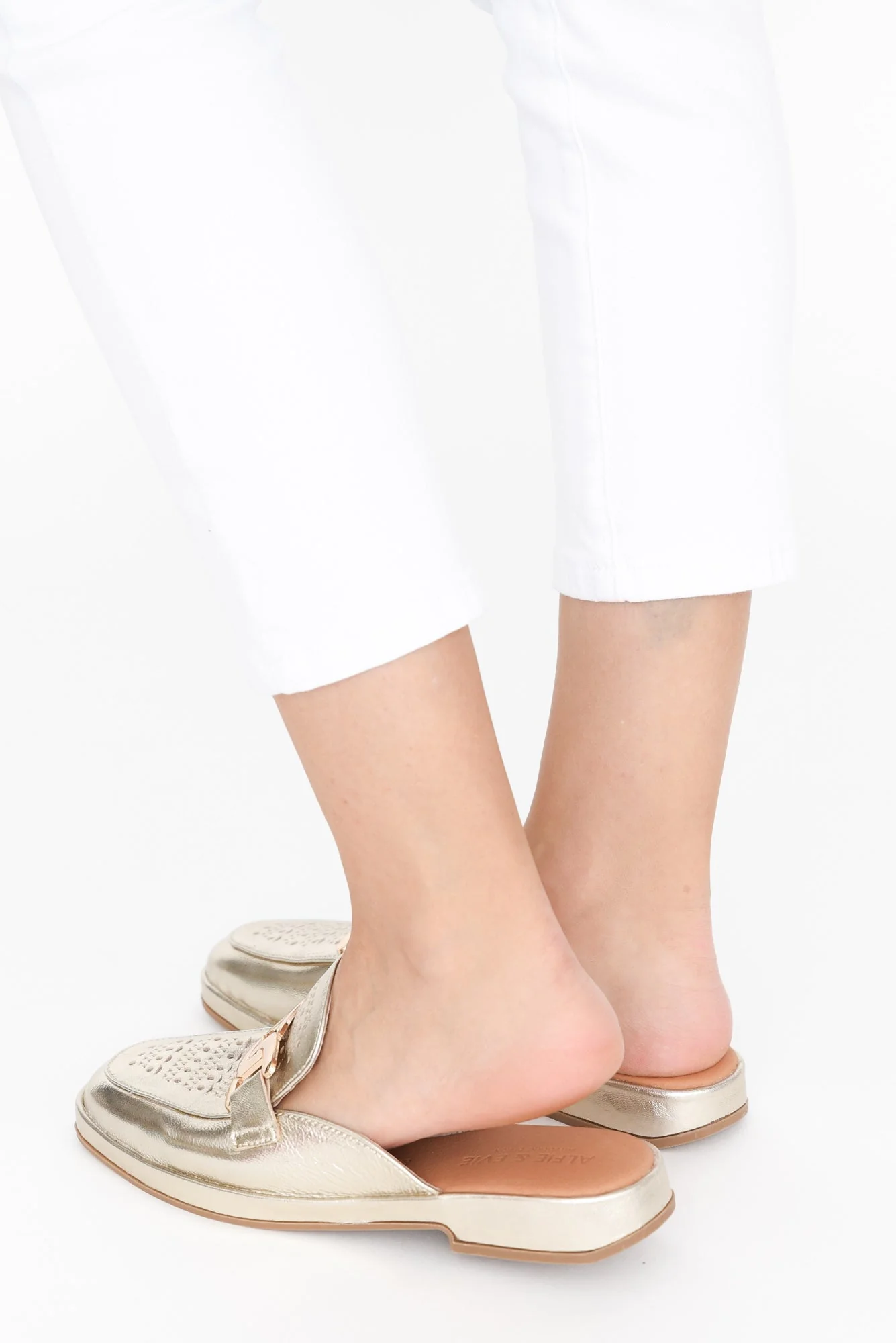 Labour Gold Leather Cut Out Mule - Image 7