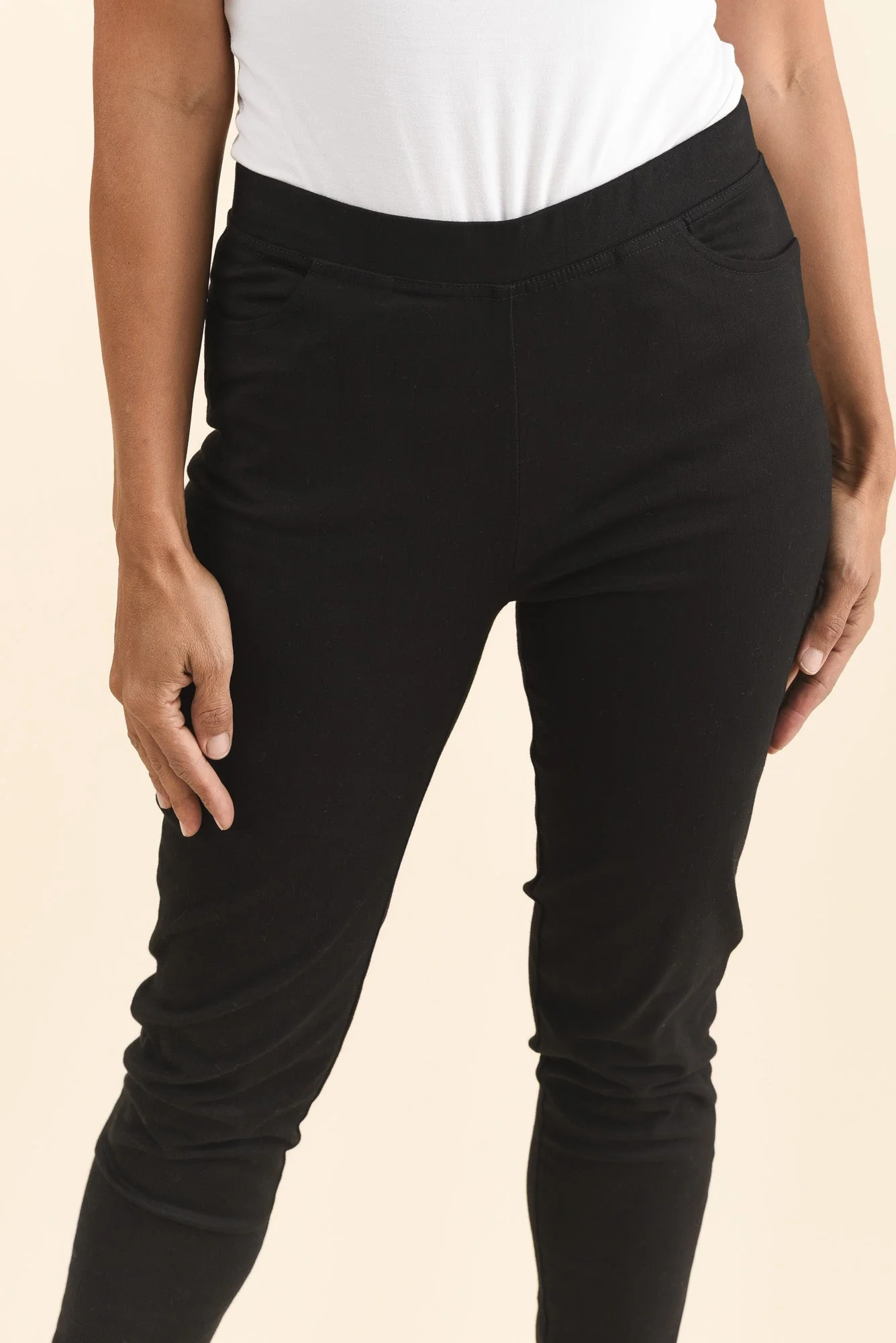 Laia Black Cotton Stretch Pants - Image 6