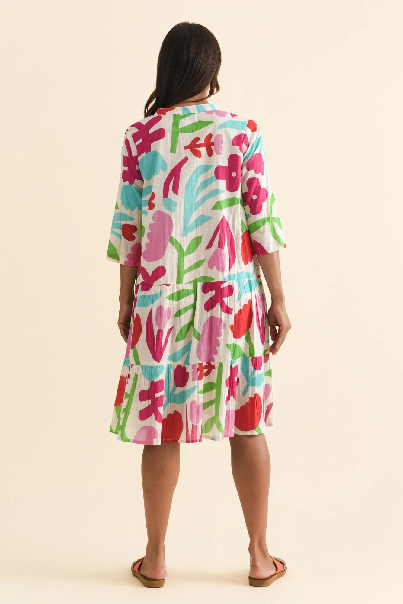 Larissa White Flower Cotton Pleated Dress - Image 4