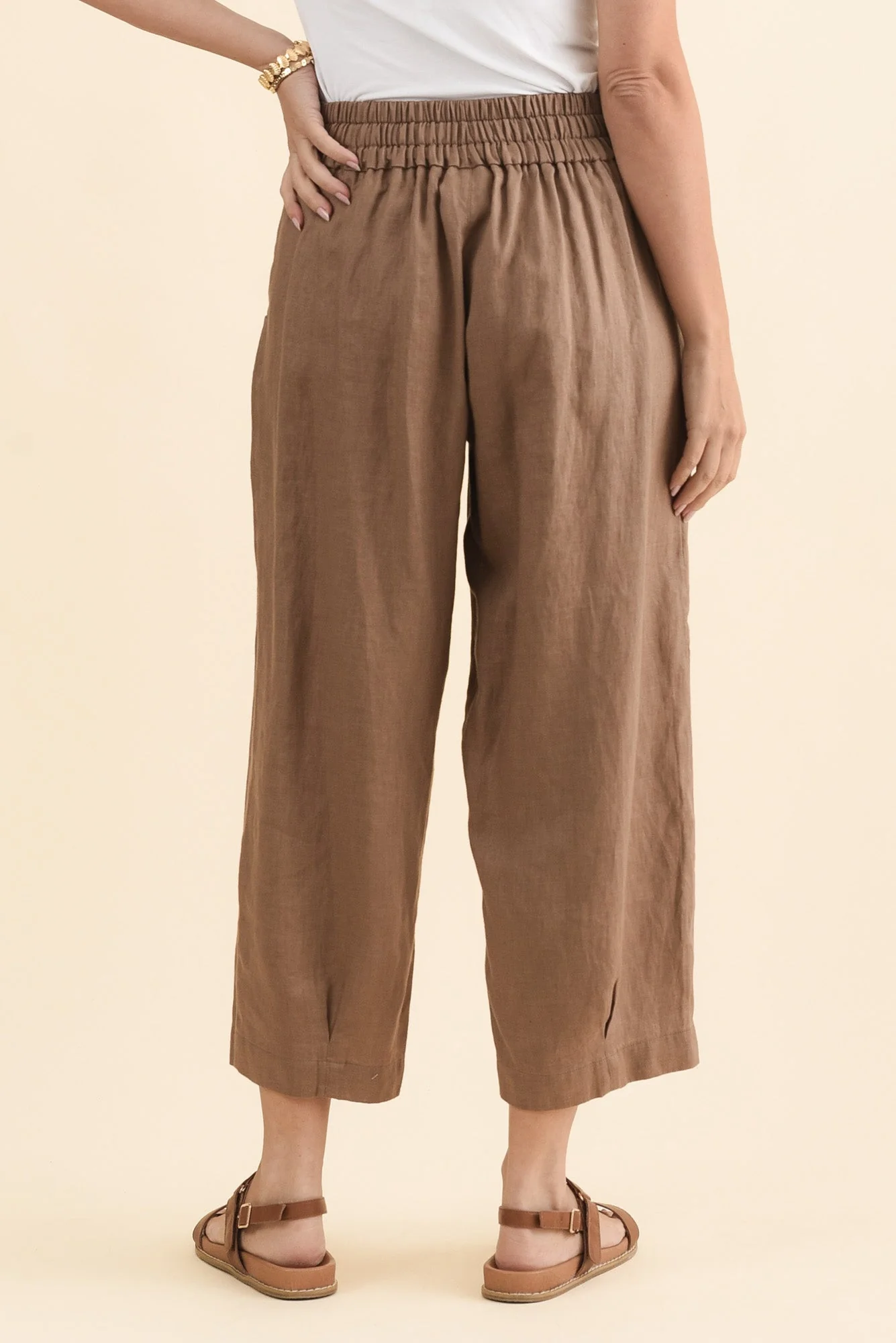 Lassie Mocha Linen Barrel Pants - Image 4