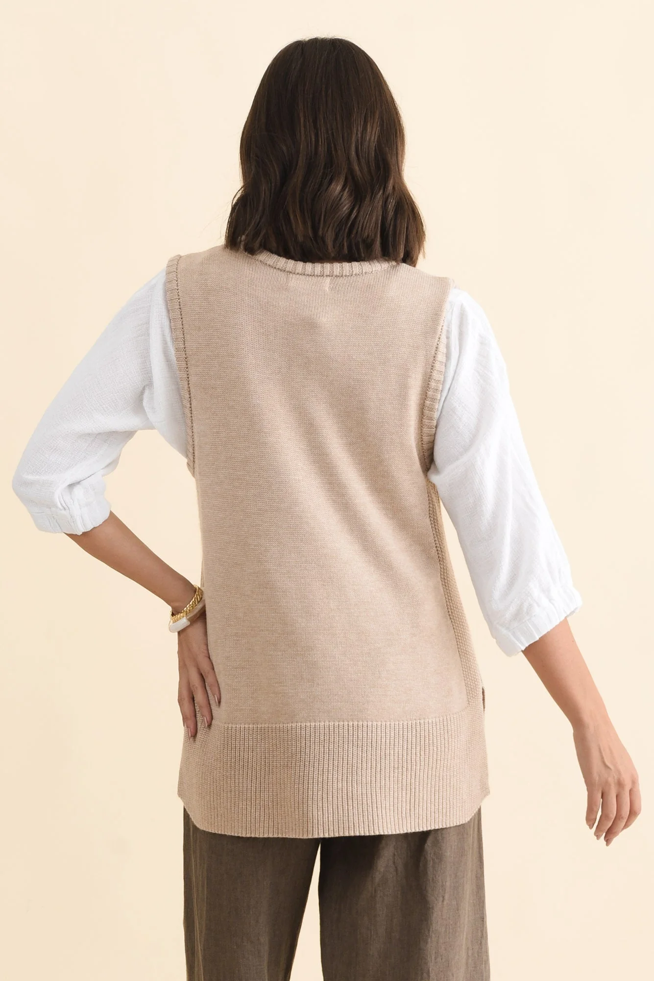 Laurell Beige Knit Crewneck Vest - Image 4