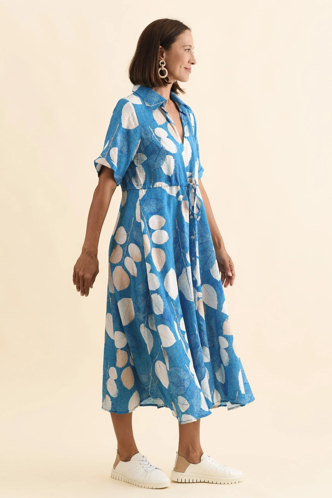 Leigh Blue Leaf Tie Dress - Image 3