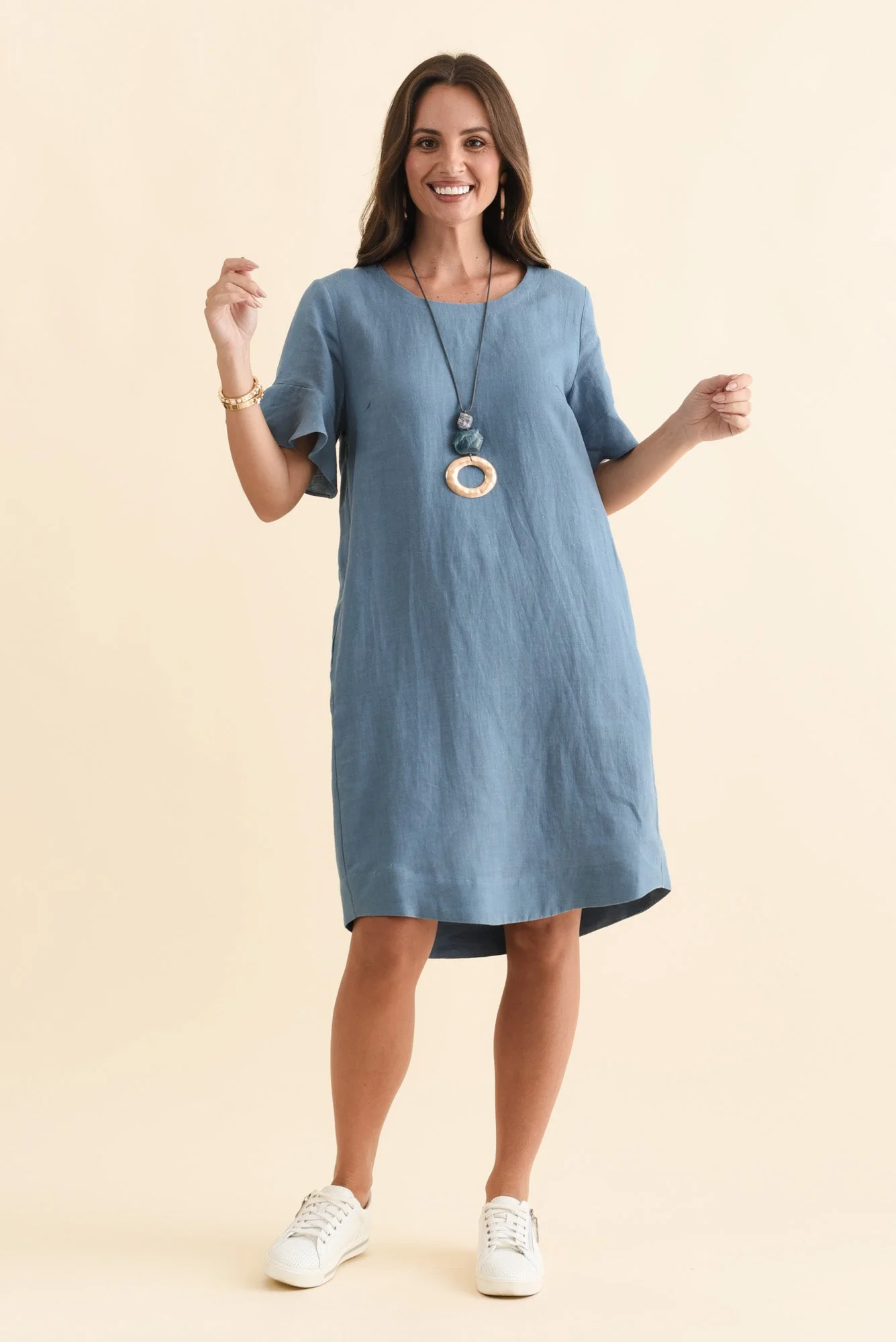 Lesley Blue Linen Flutter Sleeve Dress - Image 2