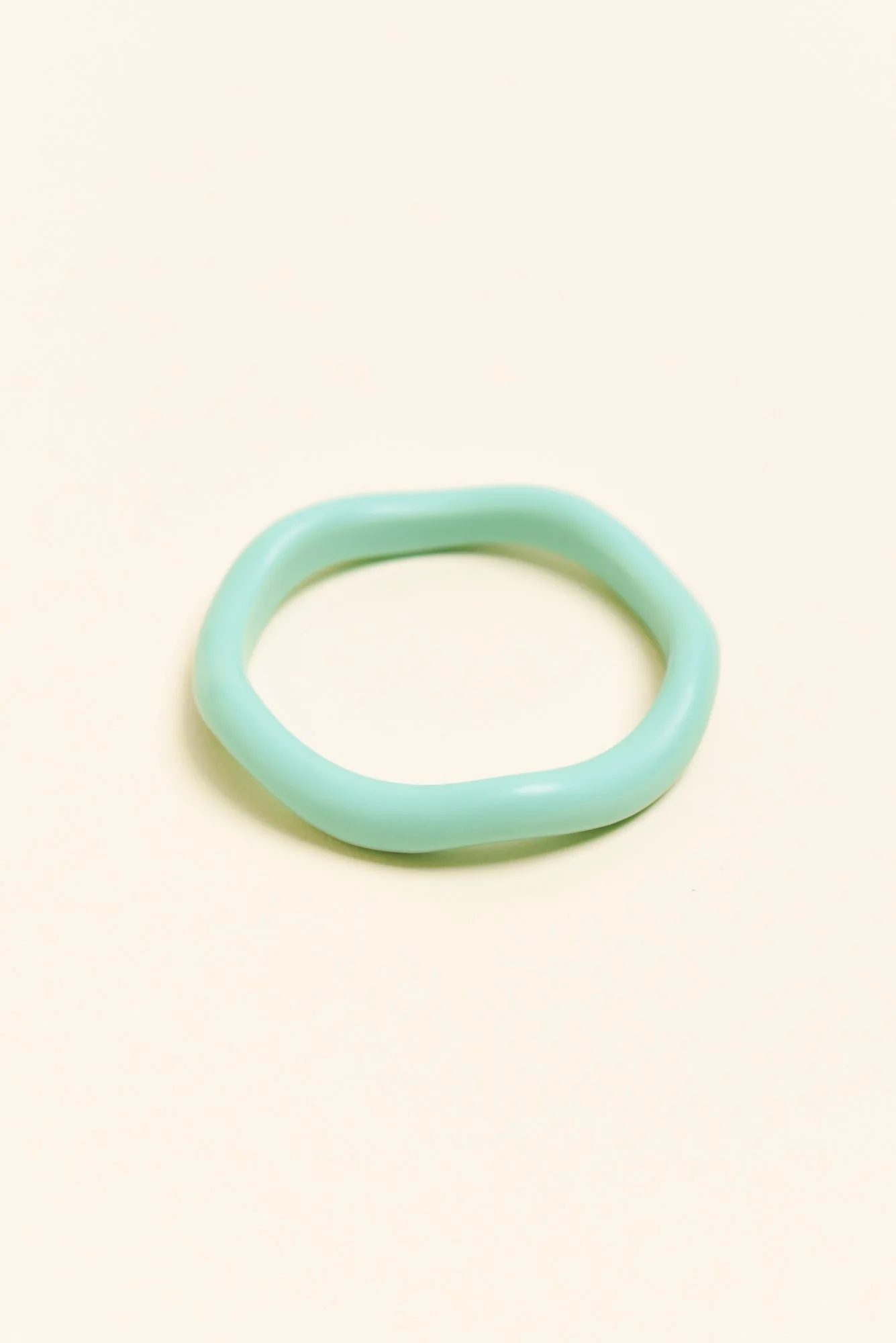 Lia Aqua Resin Wave Bangle - Image 2