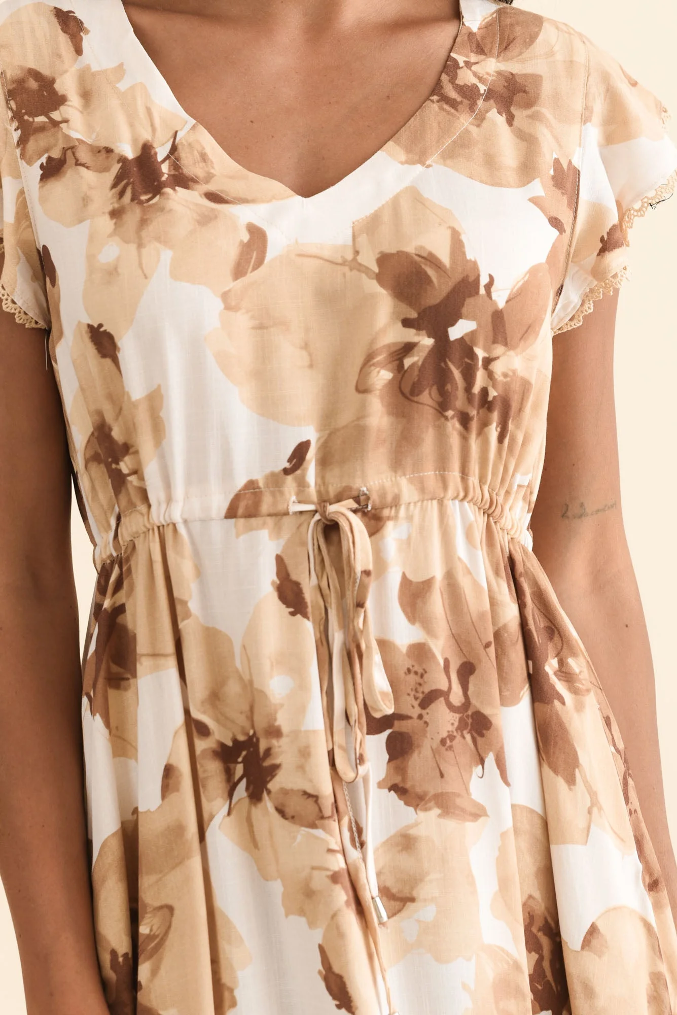 Libby Rust Flower Midi Dress - Image 5