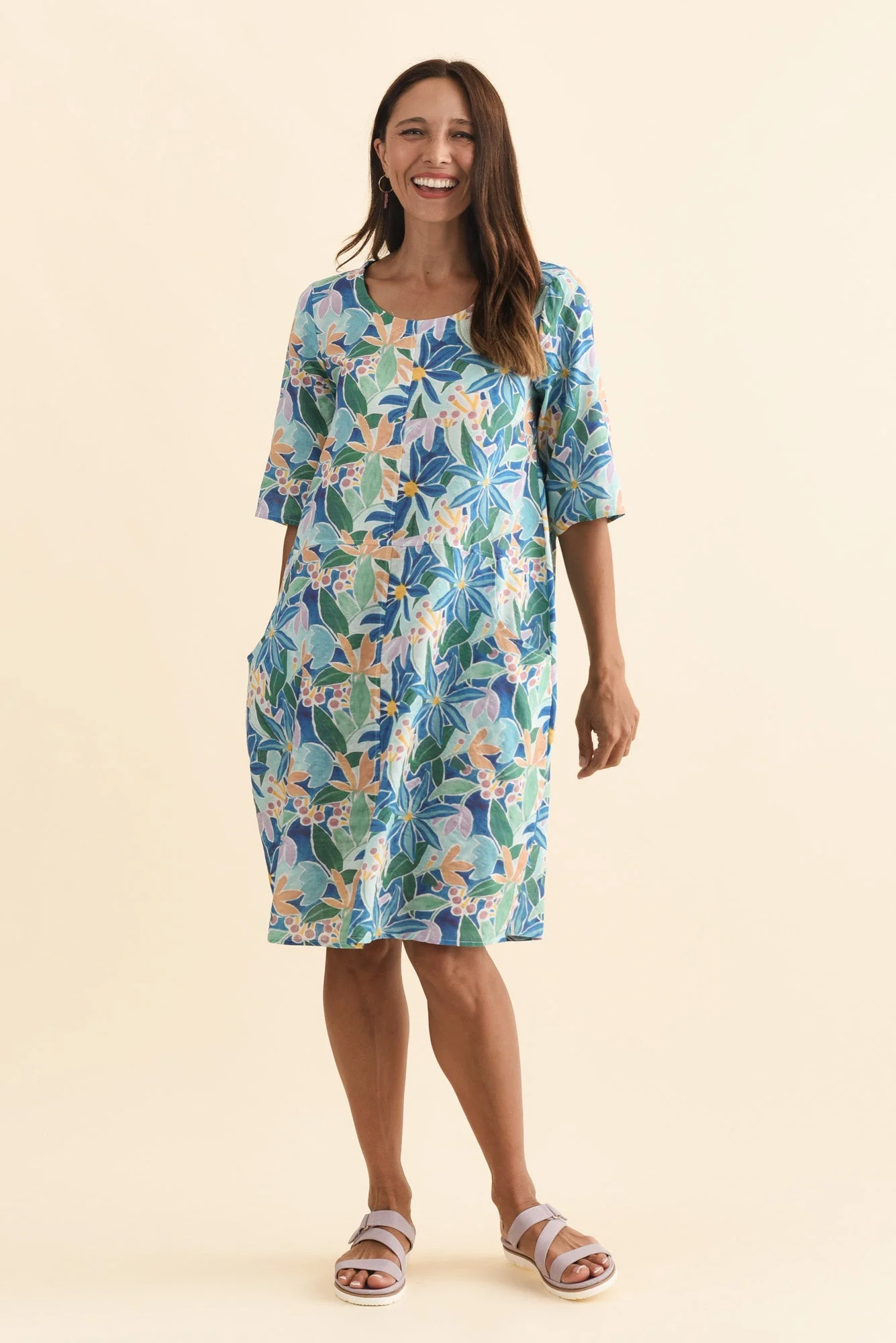 Lilibet Blue Garden Cotton Pocket Dress - Image 3