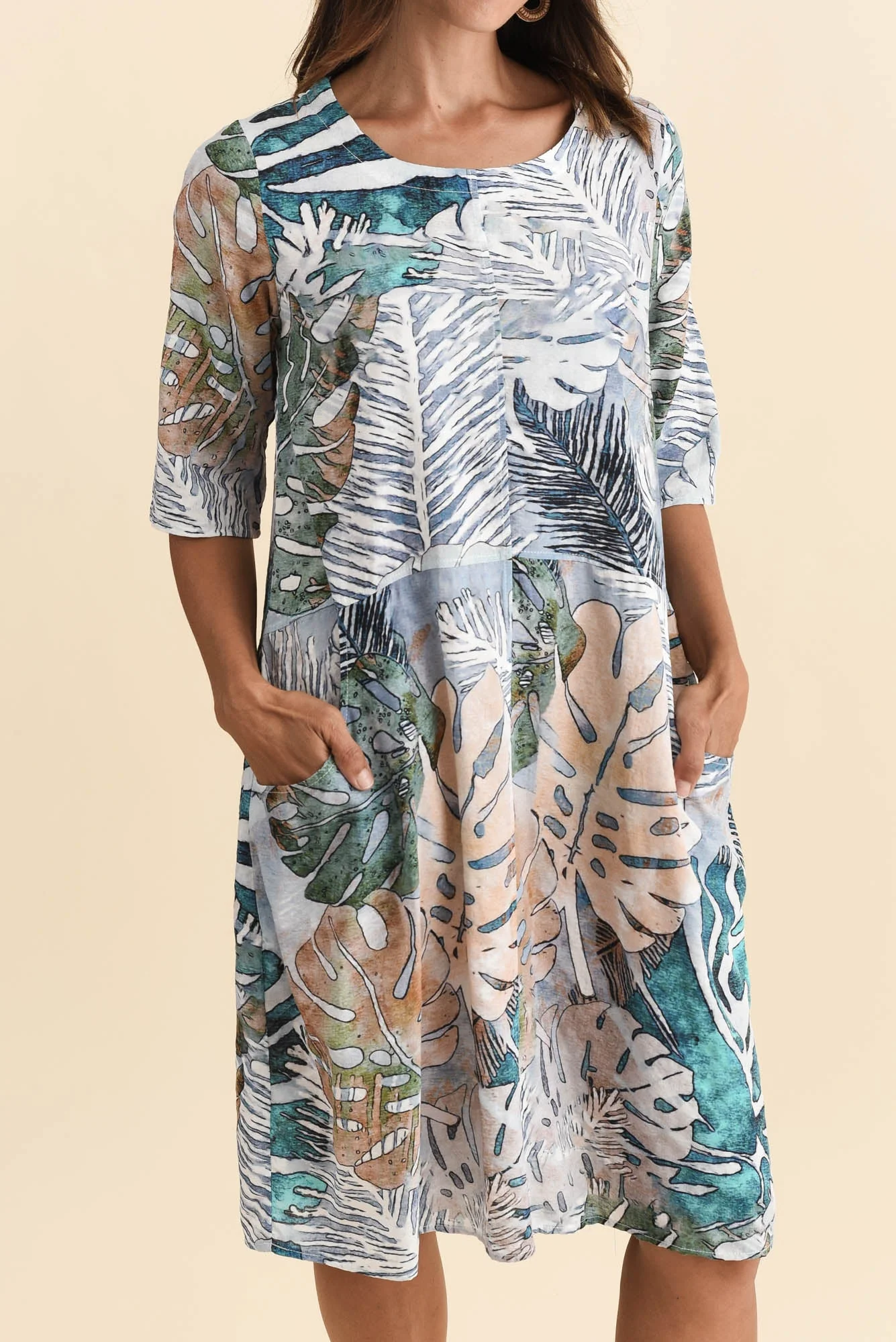 Lilibet Green Leaf Cotton Pocket Dress - Image 5