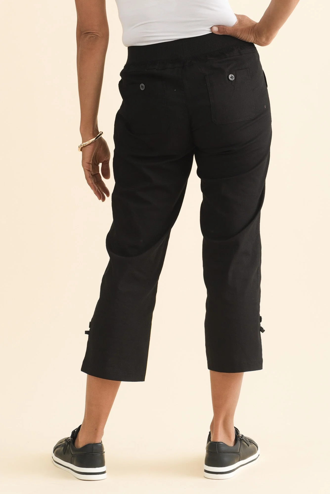 Lindsay Black 7/8 Cargo Pants - Image 5