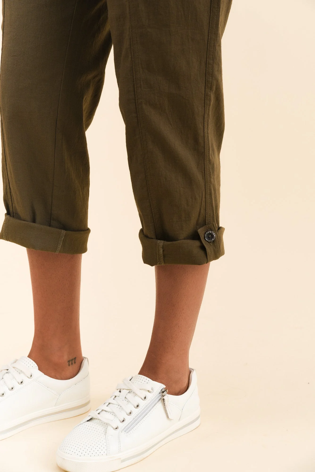 Lindsay Khaki 7/8 Cargo Pants - Image 6