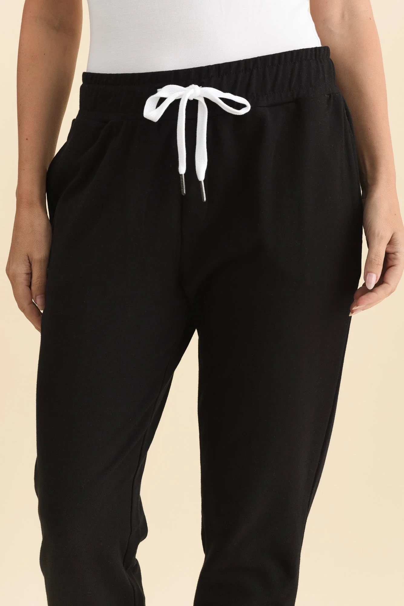 Lobby Black Cotton Relaxed Sweatpants - Image 5