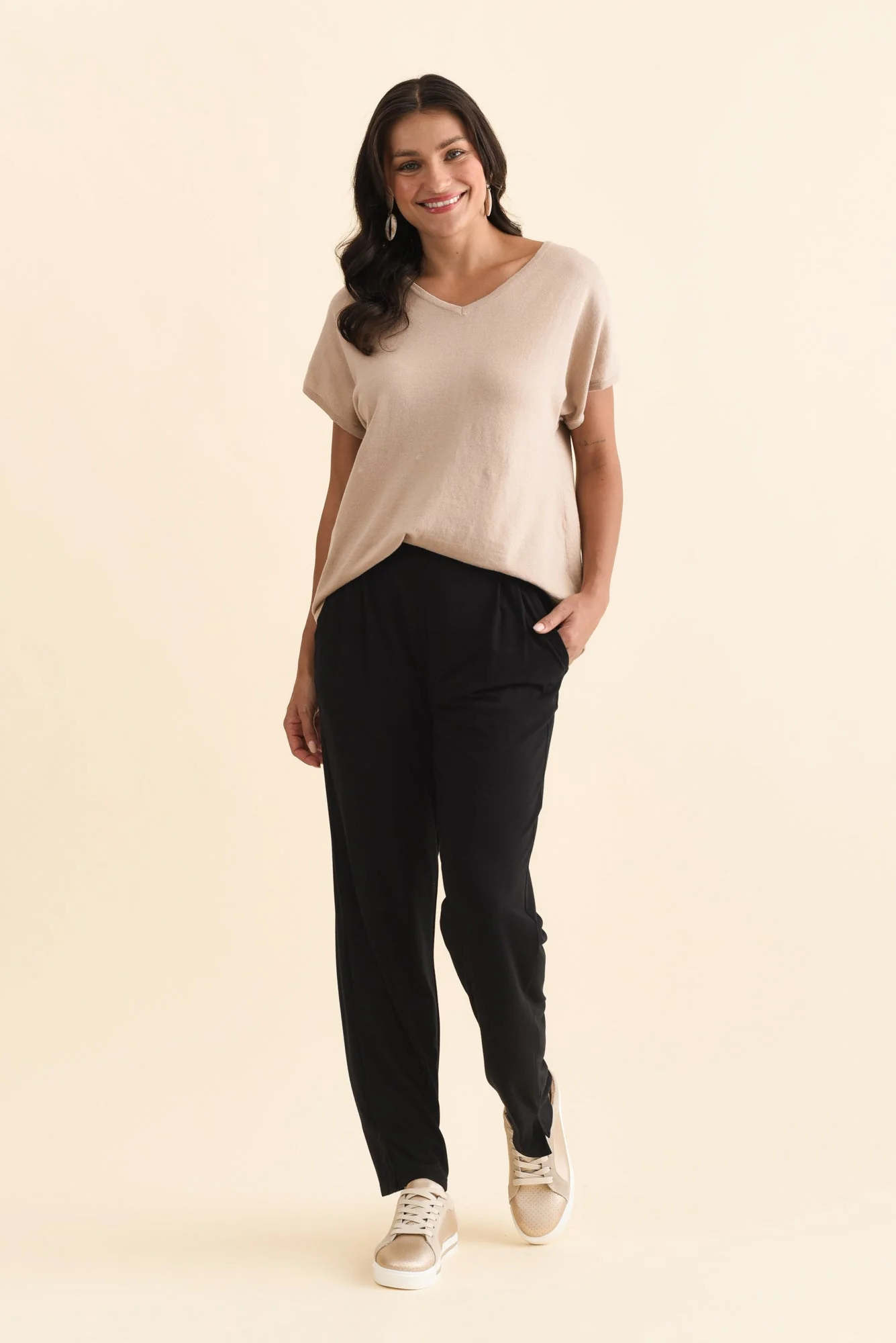 Lopez Black Pocket Pants - Image 2
