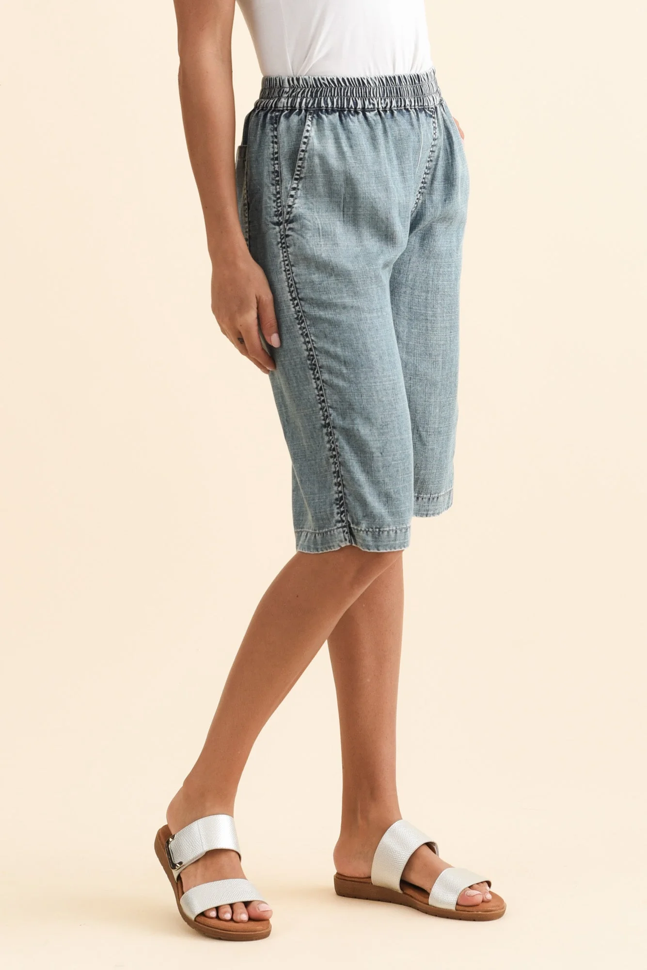 Lorna Blue Lyocell Pocket Shorts - Image 3