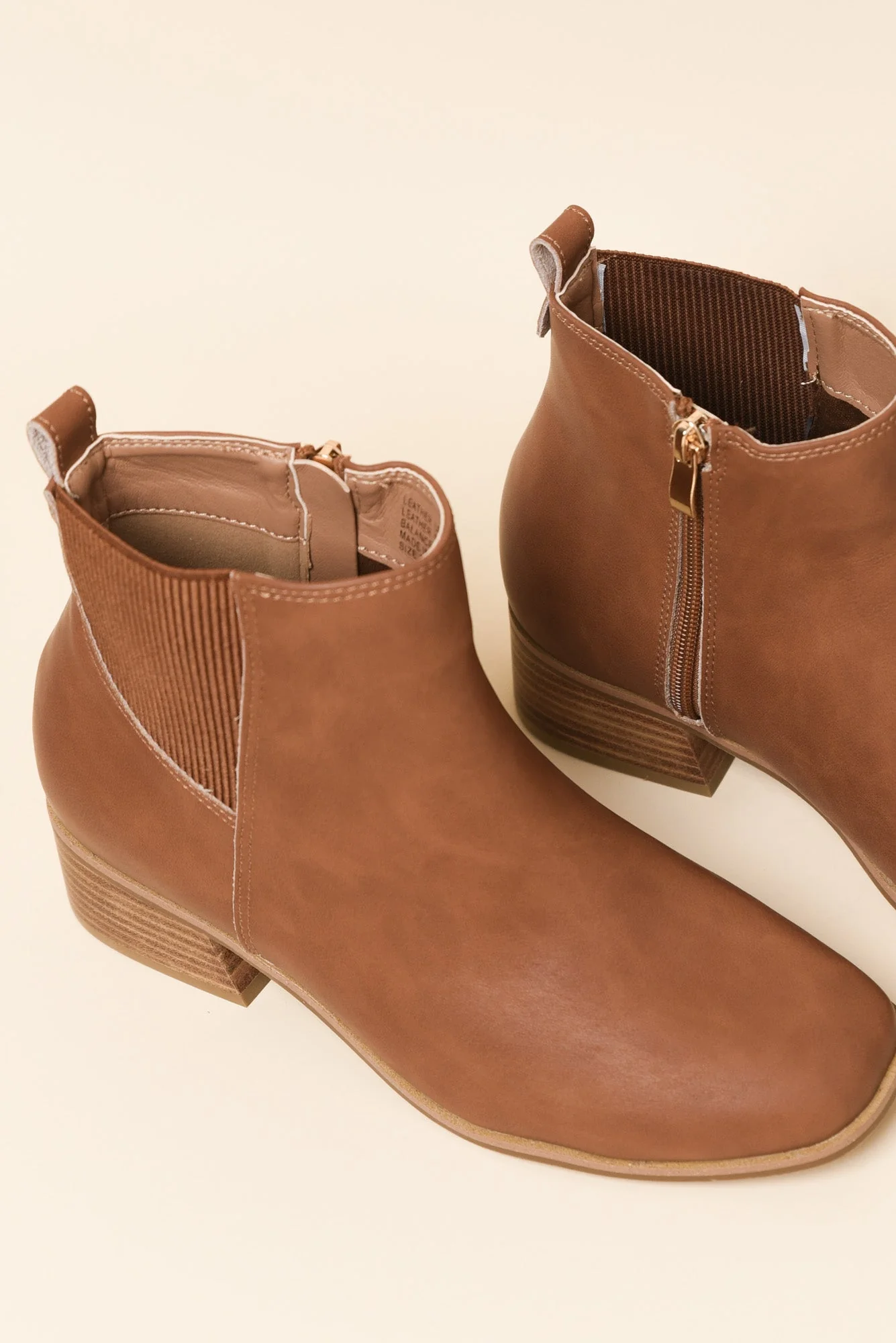 Lyra Tan Leather Heeled Boot - Image 5