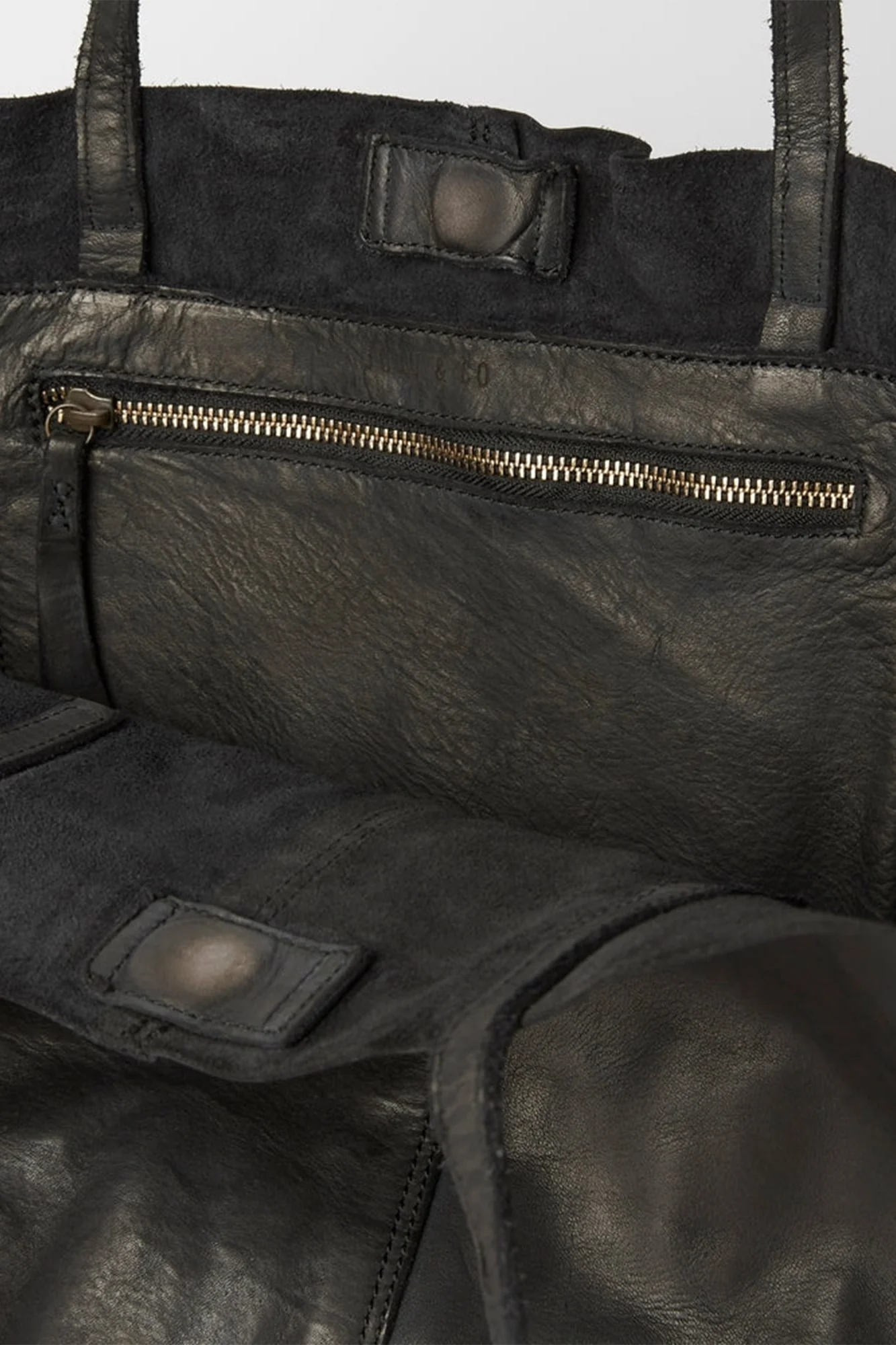 Makalu Black Large Leather Tote Bag - Image 4